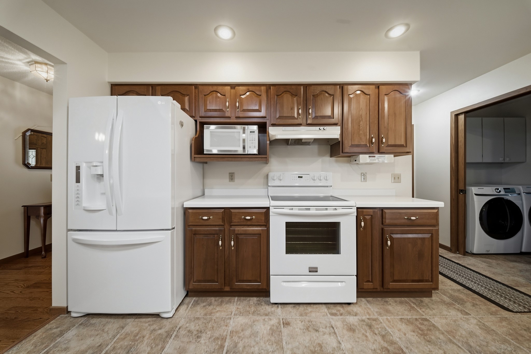 1407 Woodridge Drive