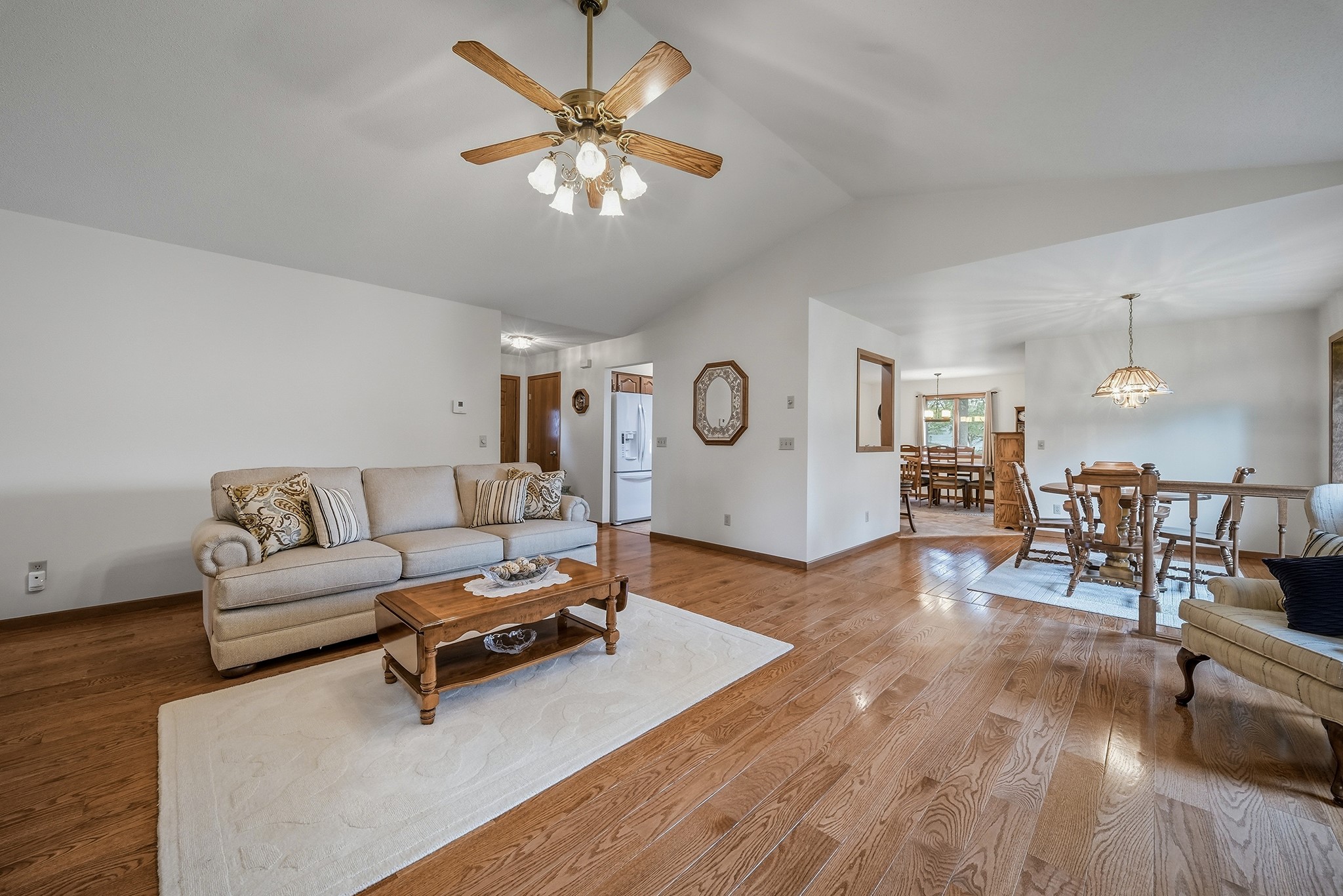 1407 Woodridge Drive
