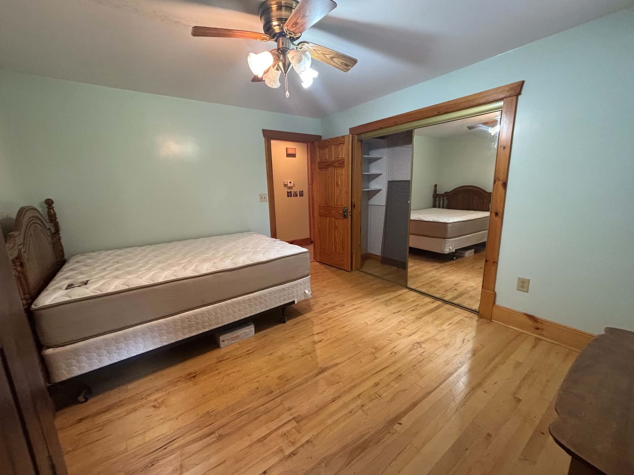 N13638 Dickerson Avenue