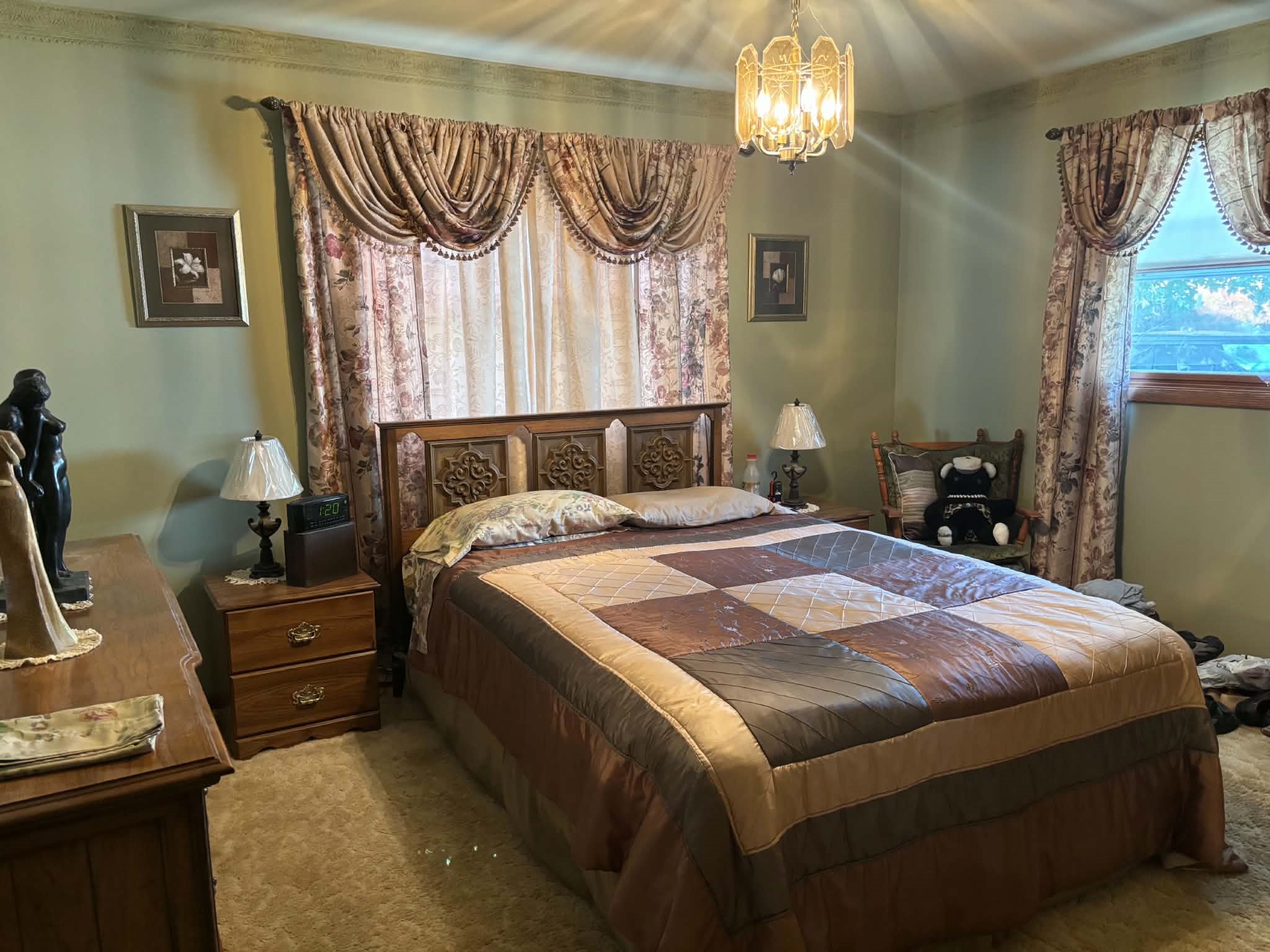 3037 Hartwood Drive