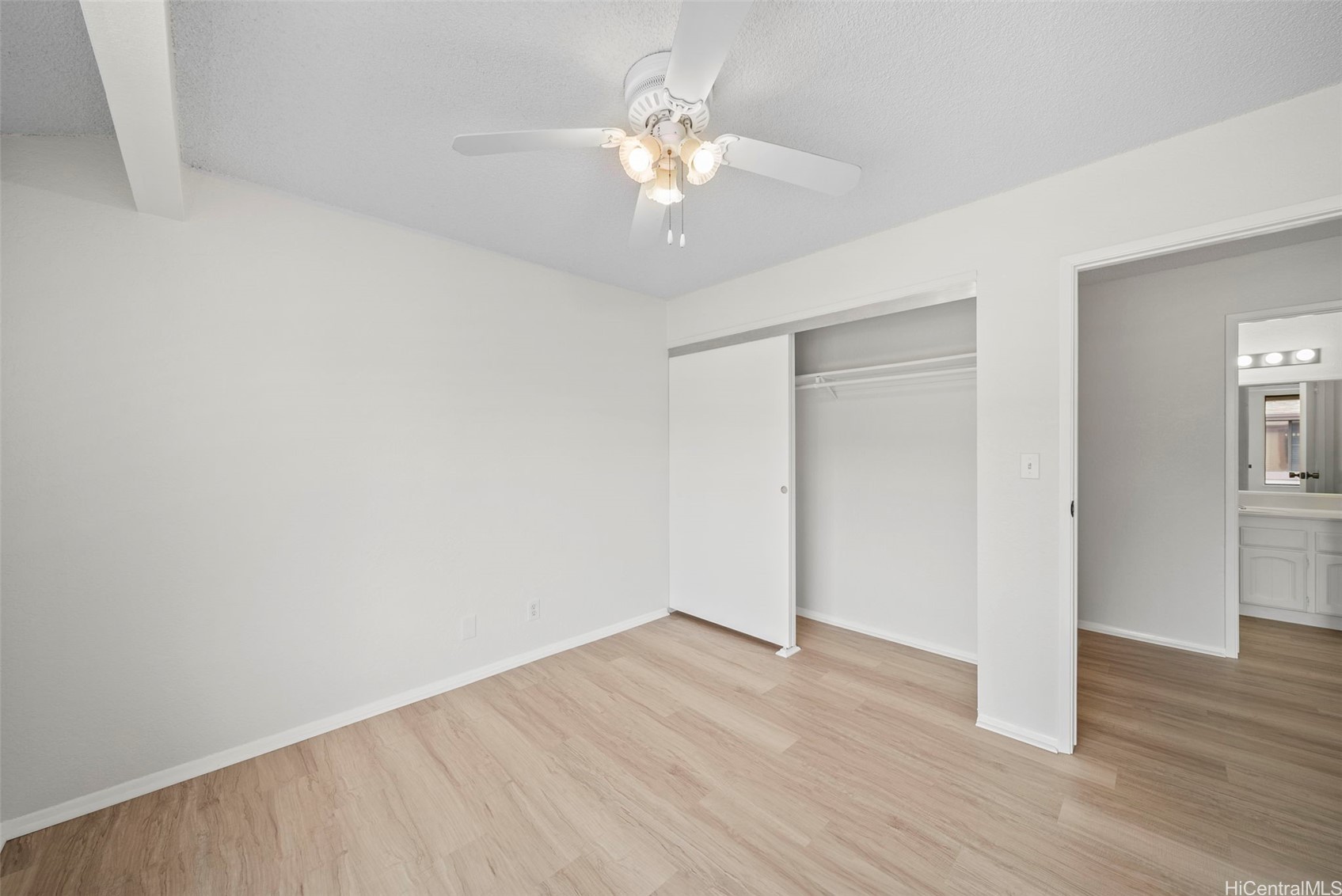 98-1796 Kaahumanu Street 61D