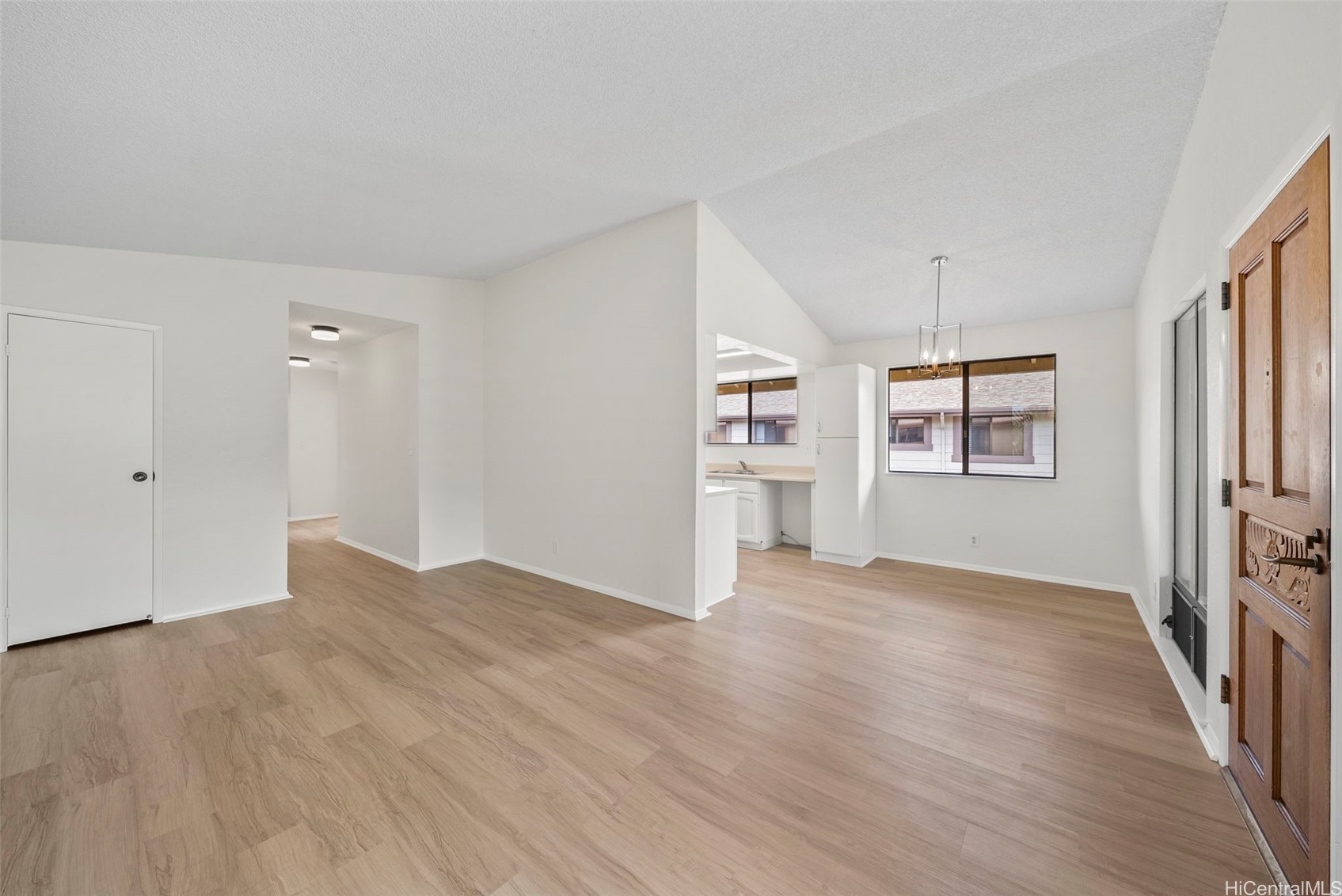 98-1796 Kaahumanu Street 61D