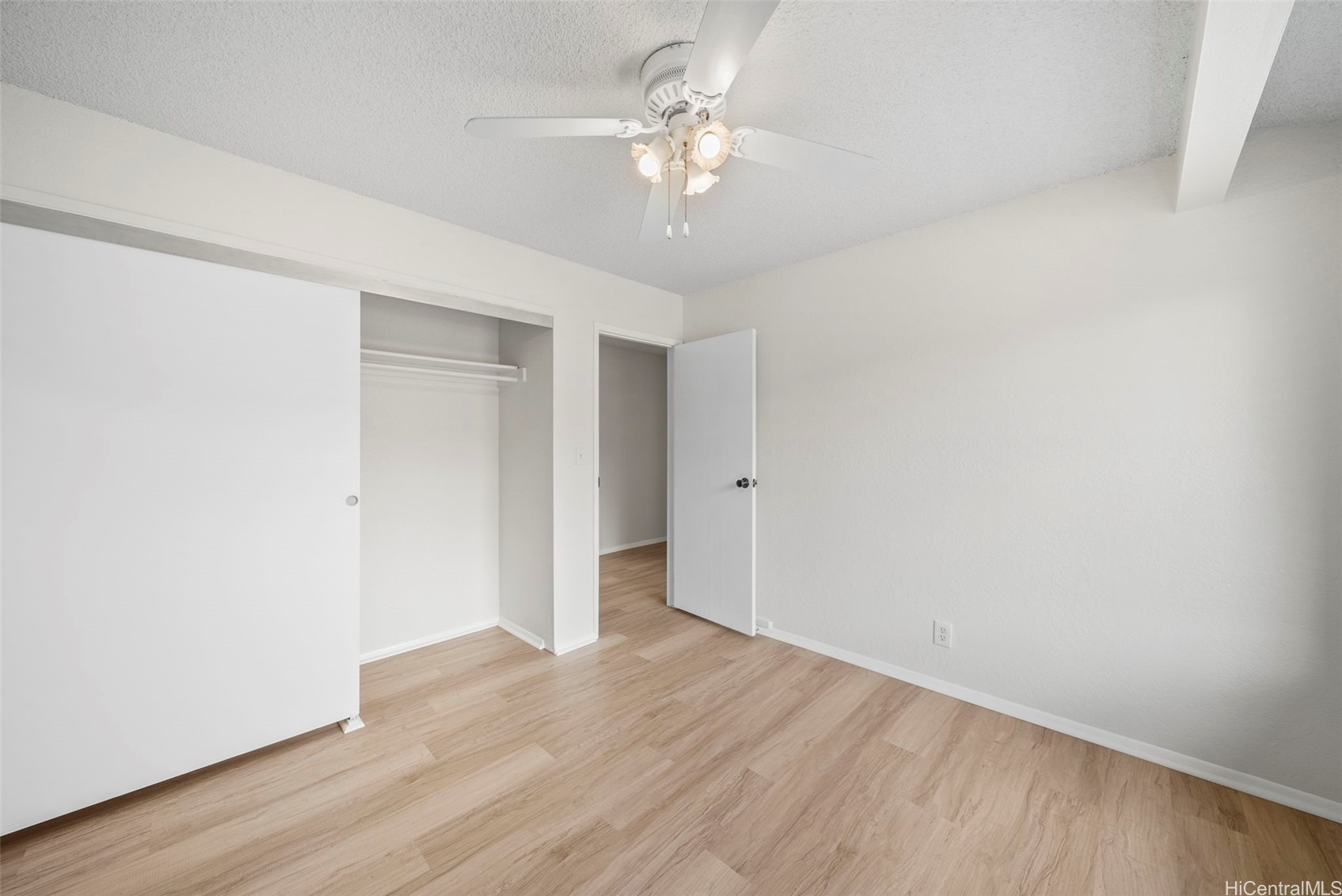 98-1796 Kaahumanu Street 61D