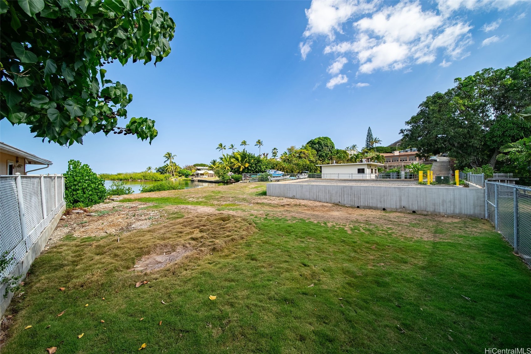44-646 Kaneohe Bay Drive