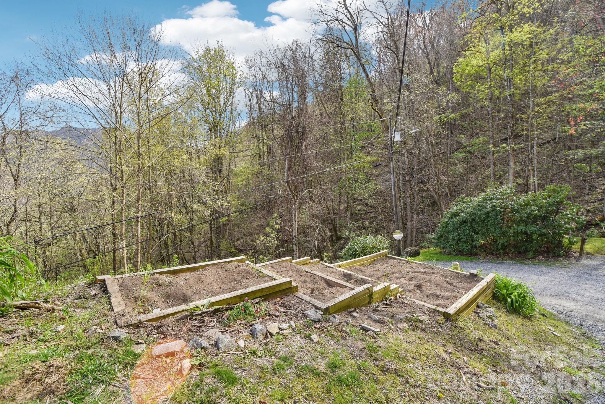 1426 Setzer Cove Road