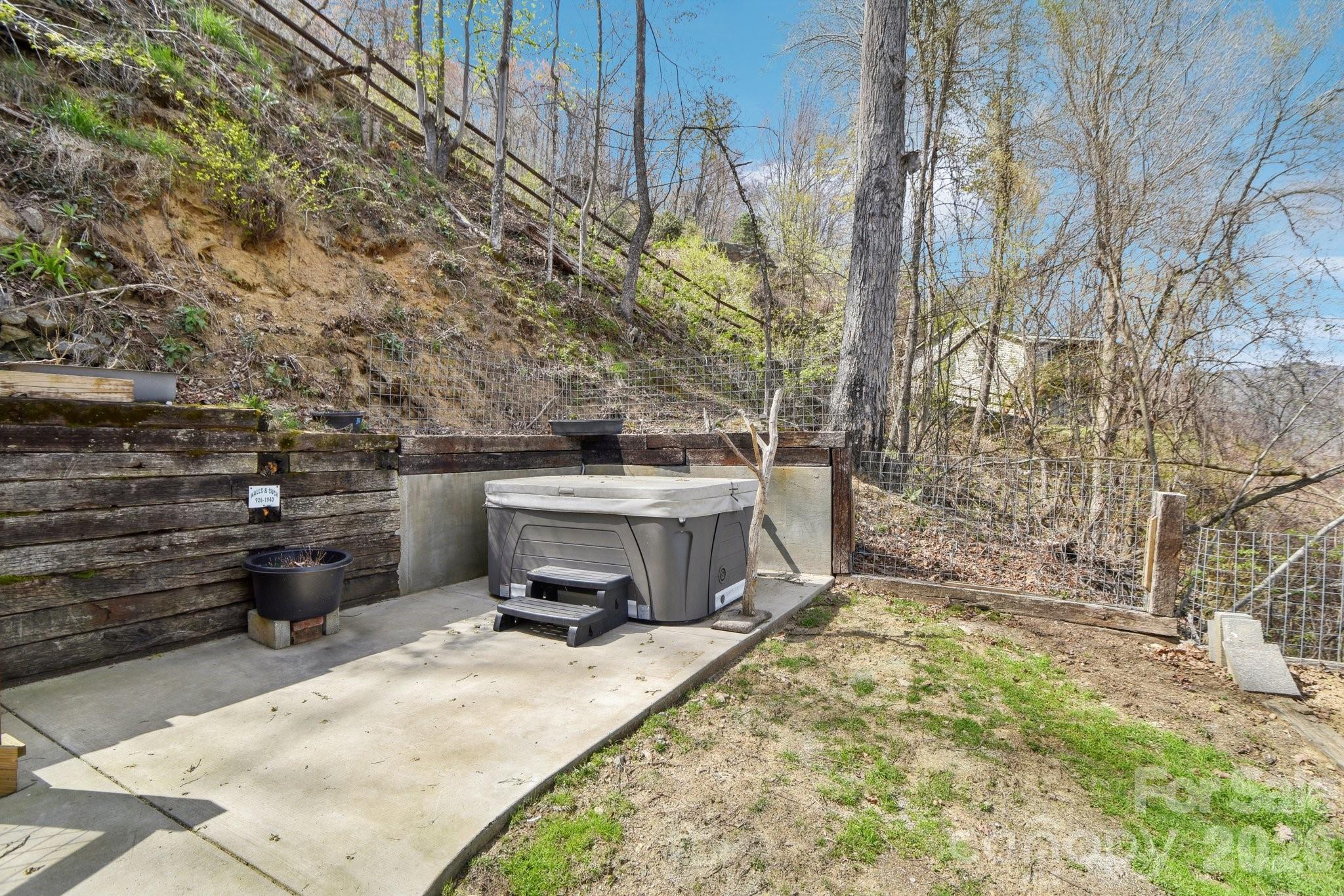 1426 Setzer Cove Road