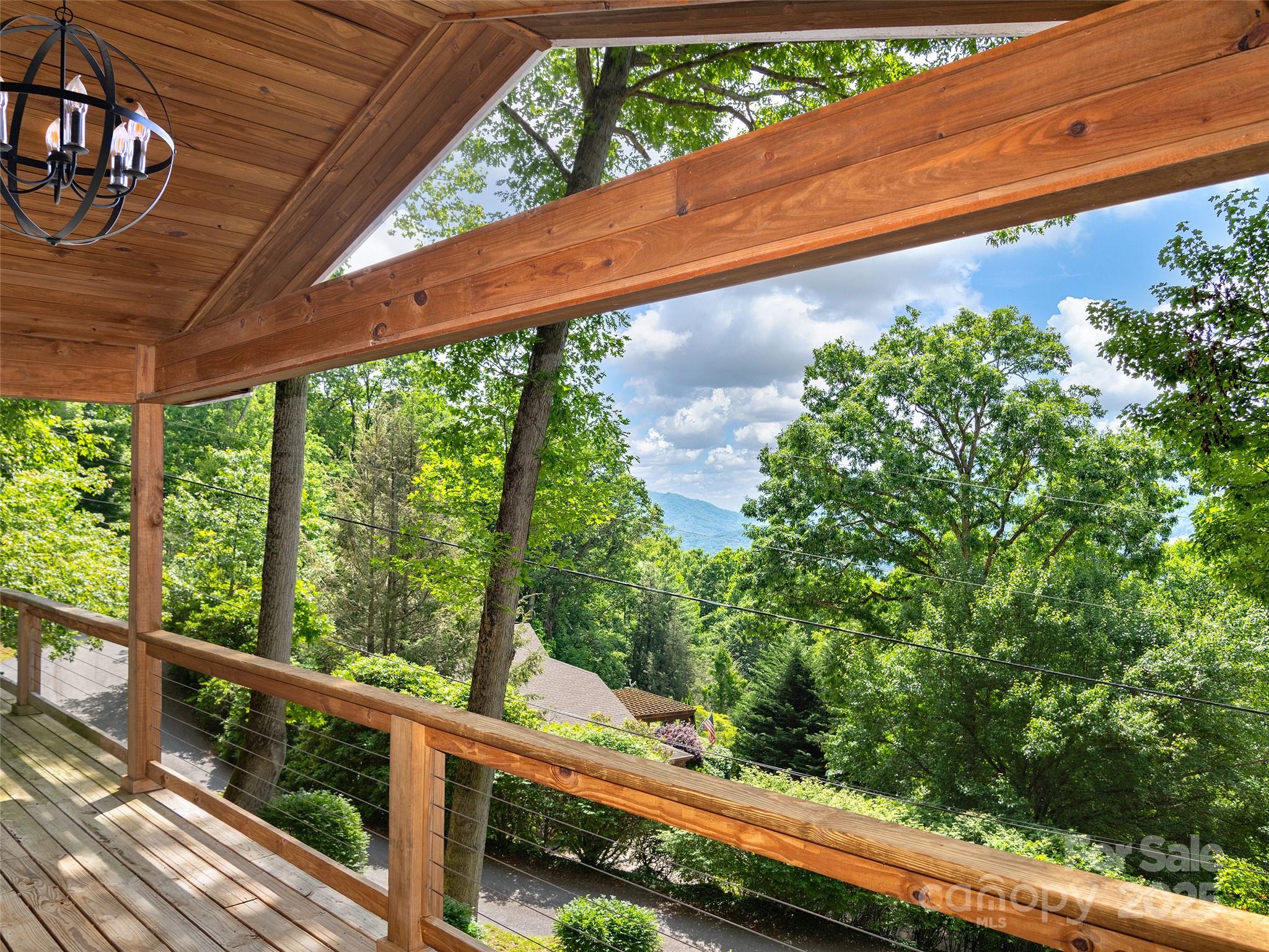 505 Scenic Circle