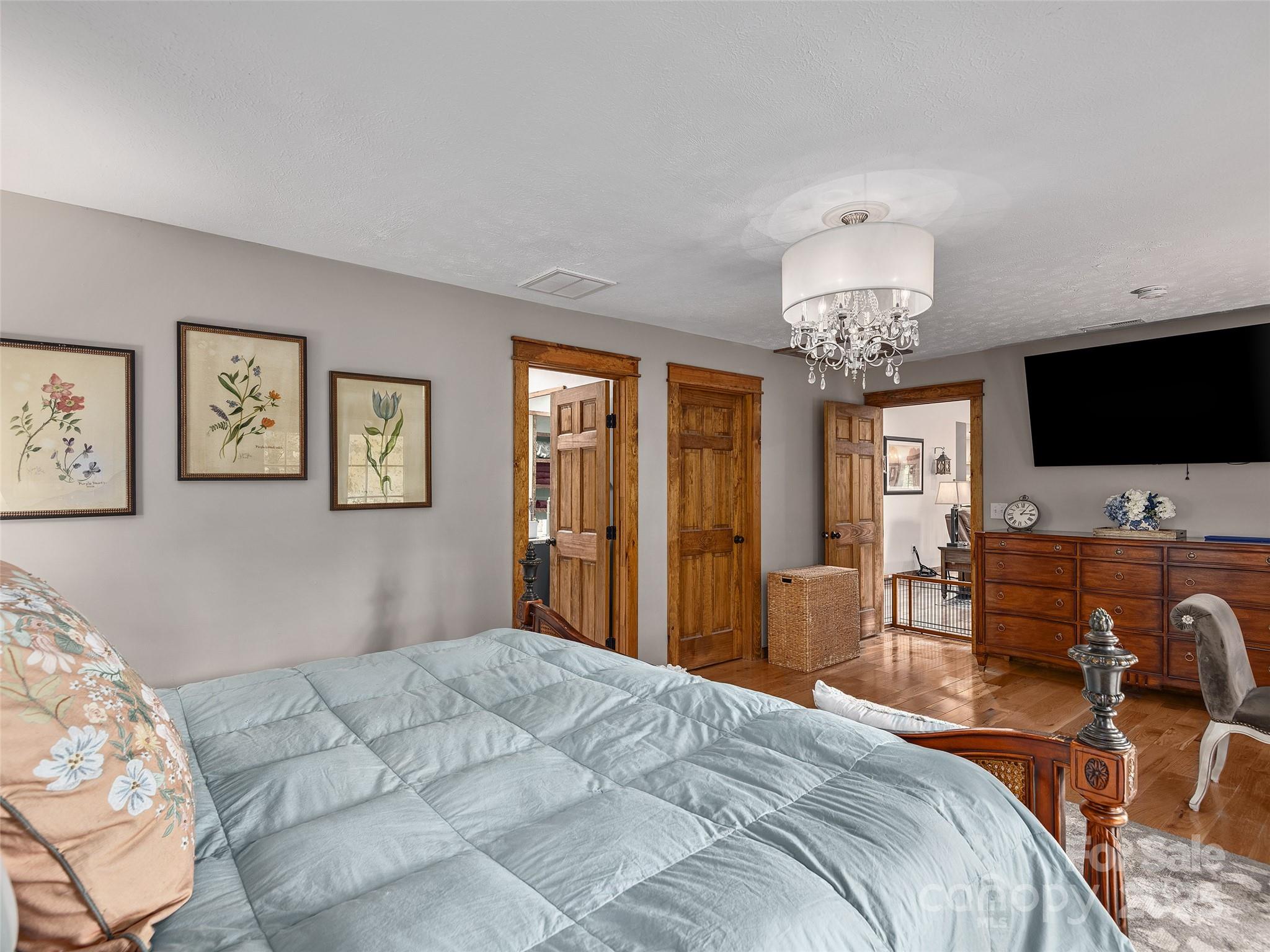 505 Scenic Circle