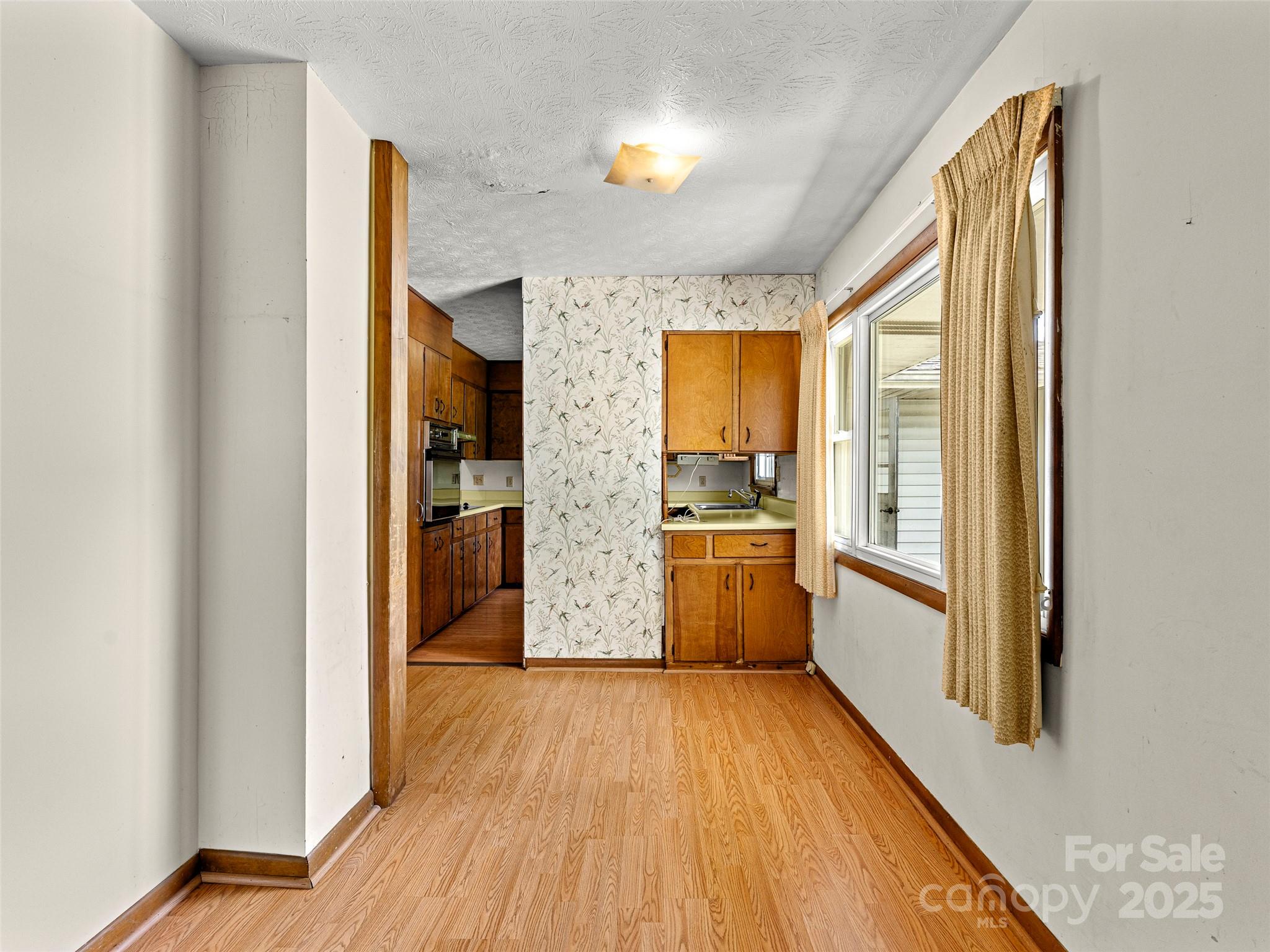 55 Dock Ratcliffe Road