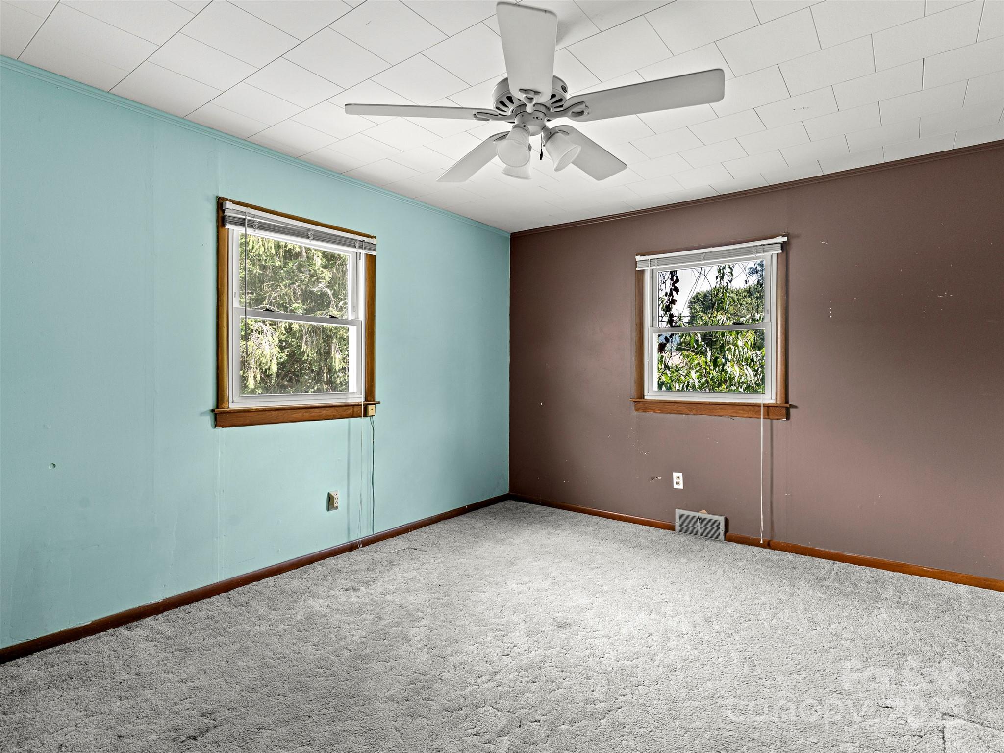 55 Dock Ratcliffe Road