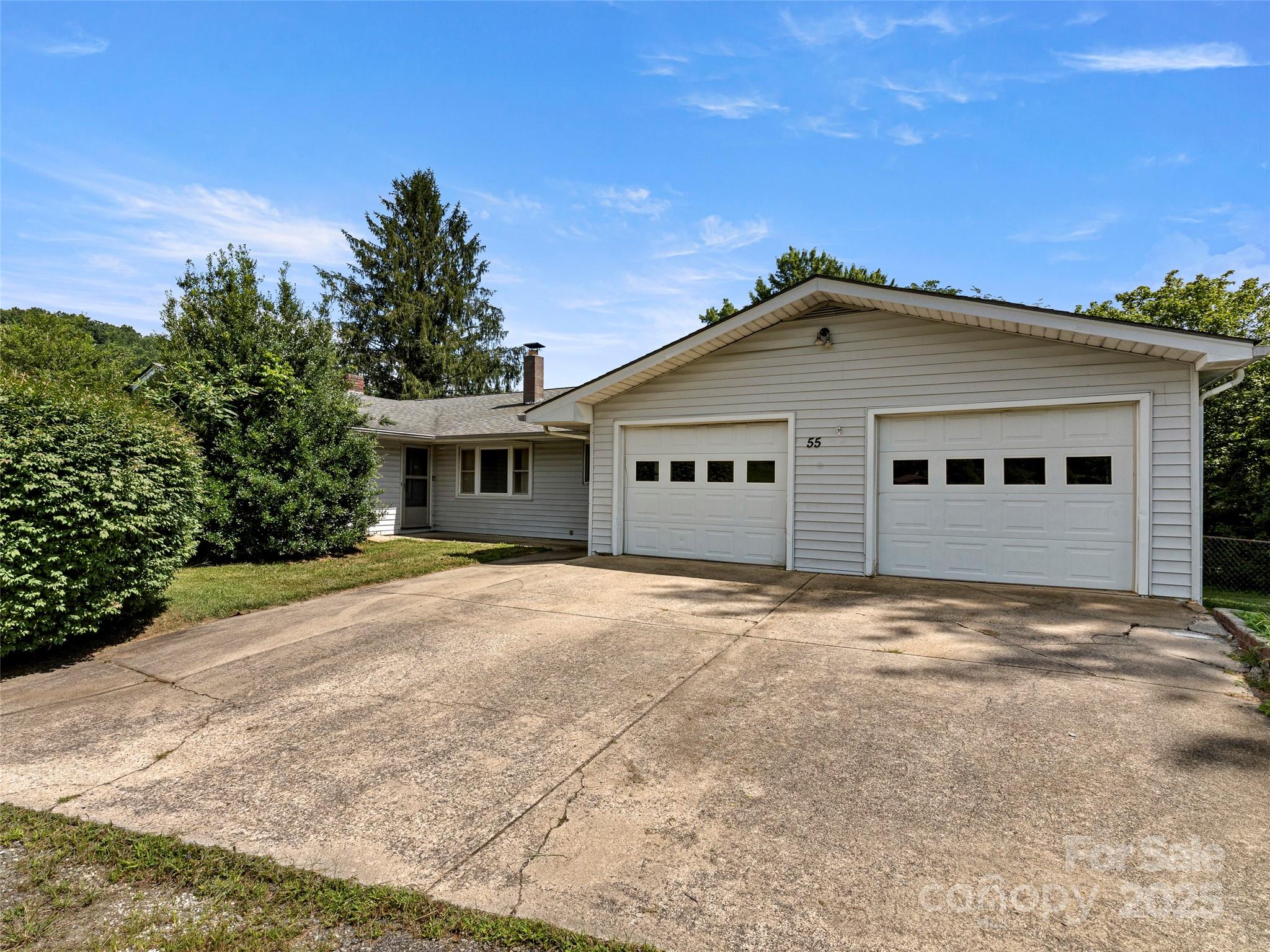 55 Dock Ratcliffe Road