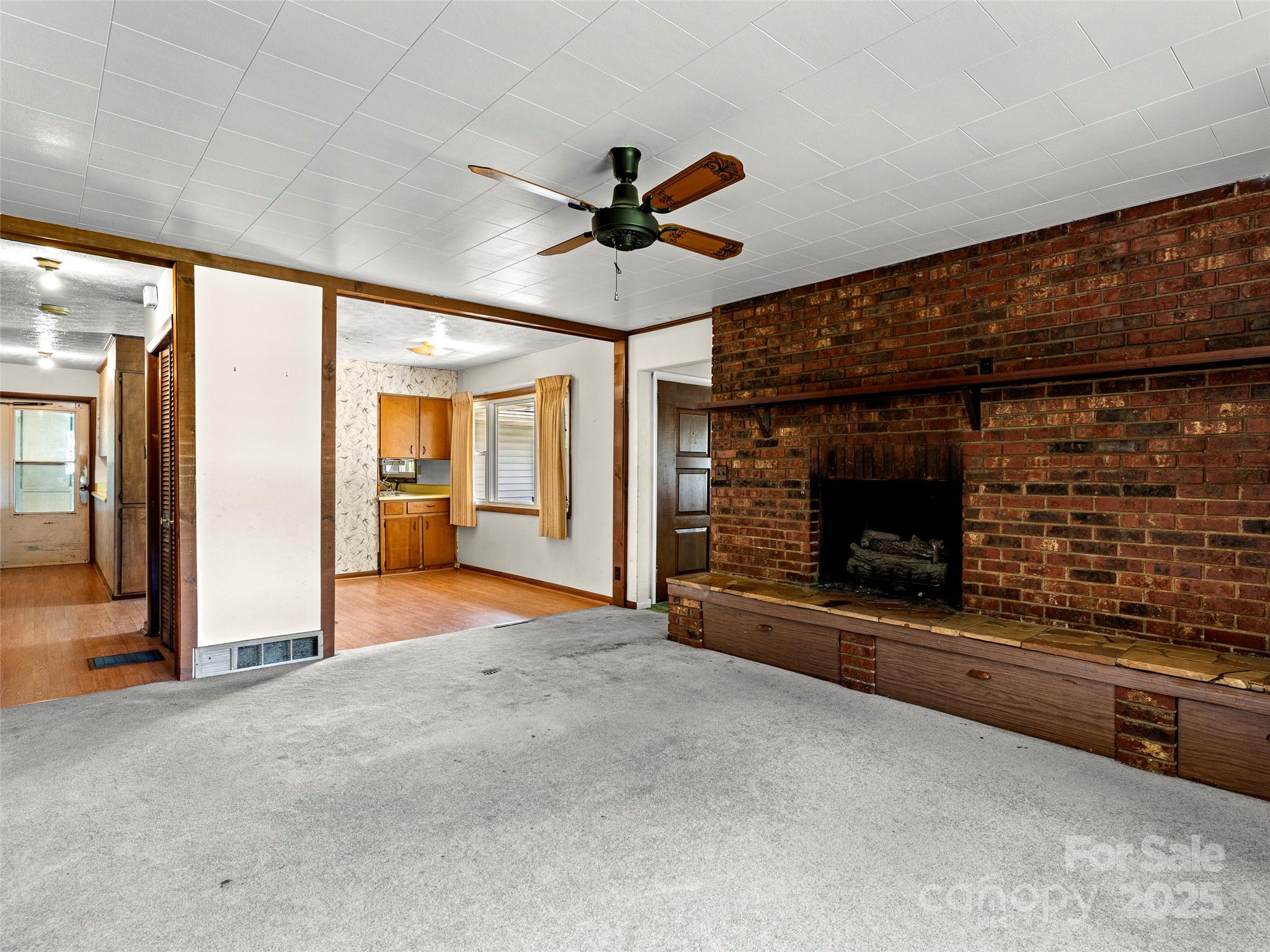 55 Dock Ratcliffe Road