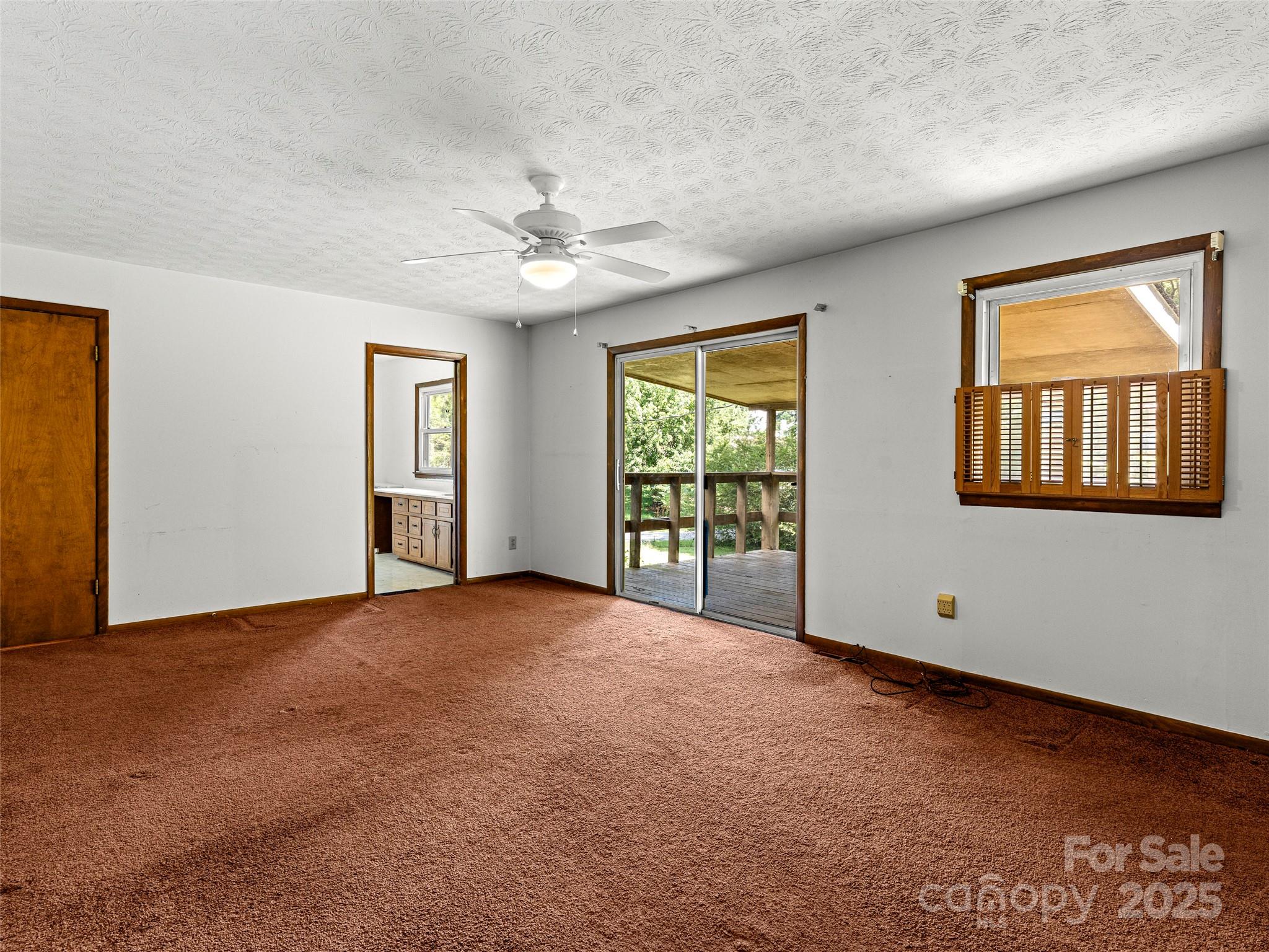 55 Dock Ratcliffe Road