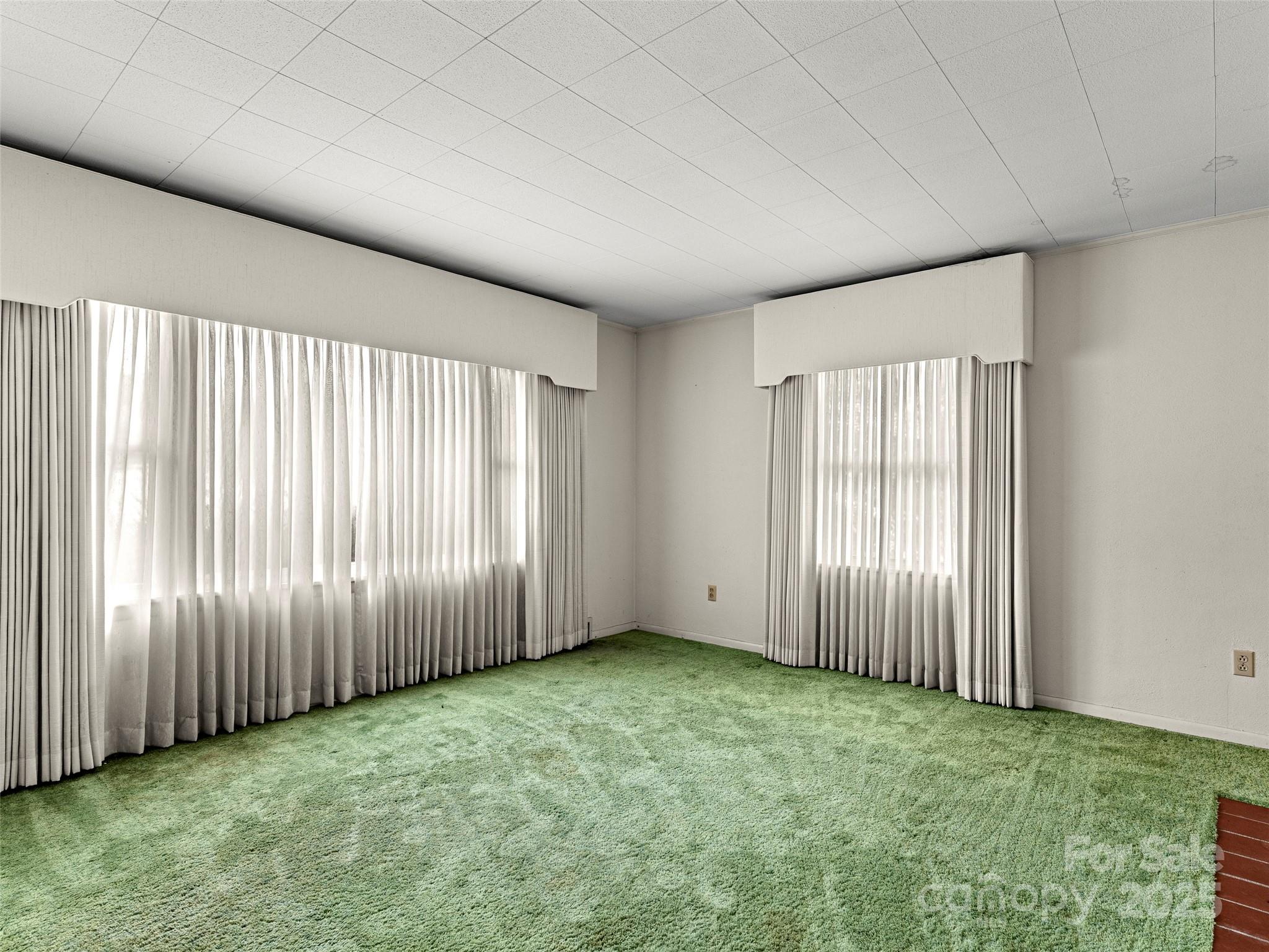 55 Dock Ratcliffe Road