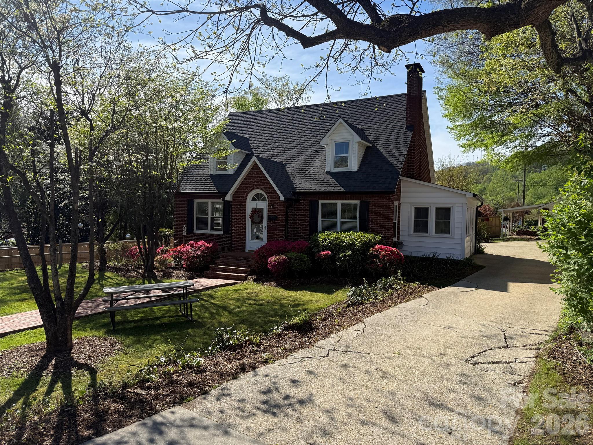 110 Lincoln Avenue