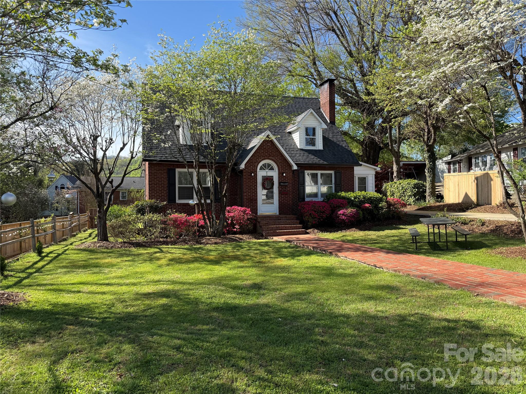 110 Lincoln Avenue
