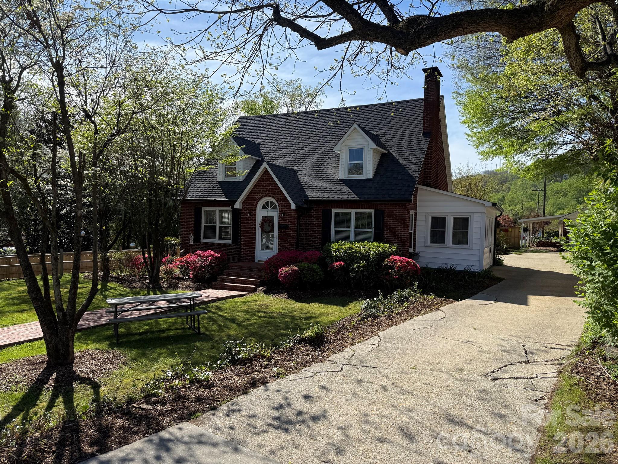 110 Lincoln Avenue