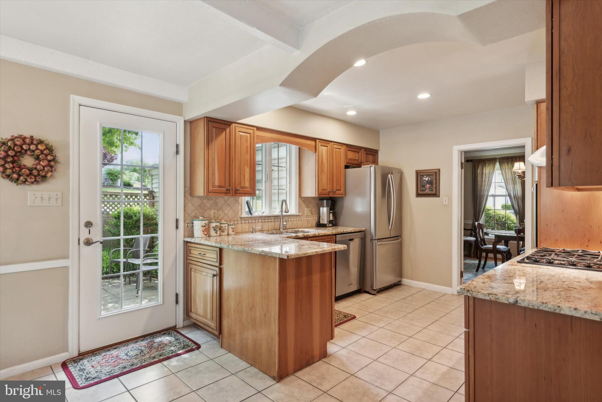 488 Westwind Dr
