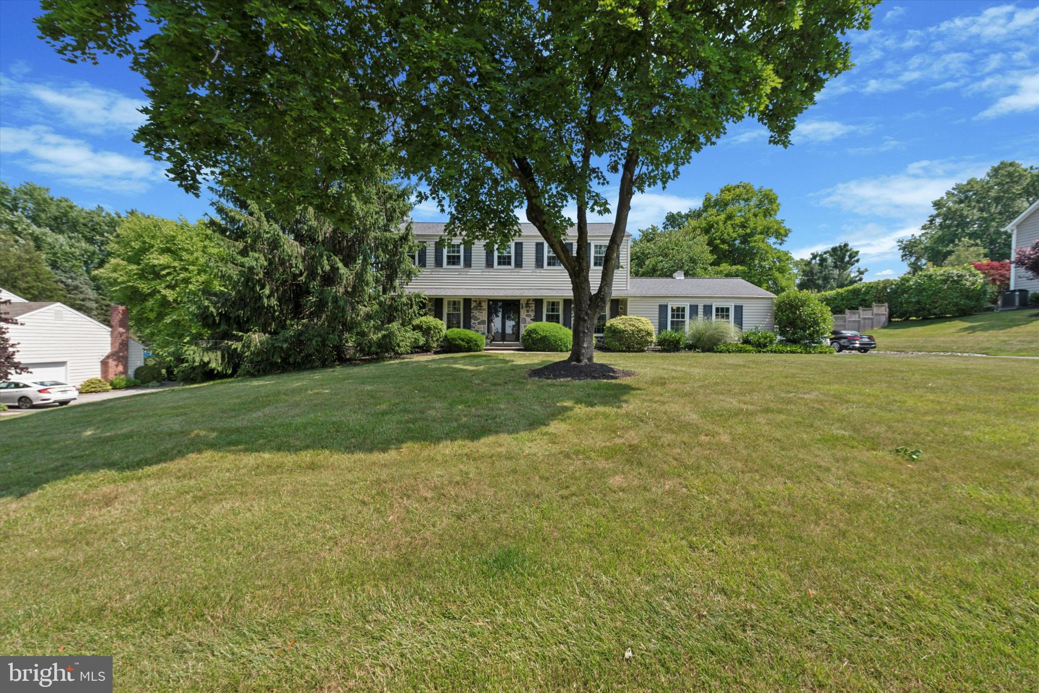 488 Westwind Dr