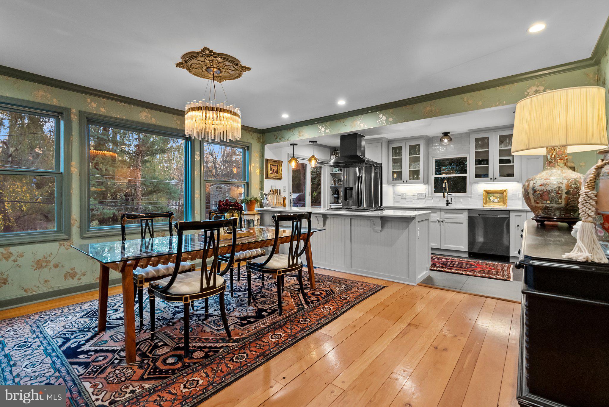 12 Chestnut Ln