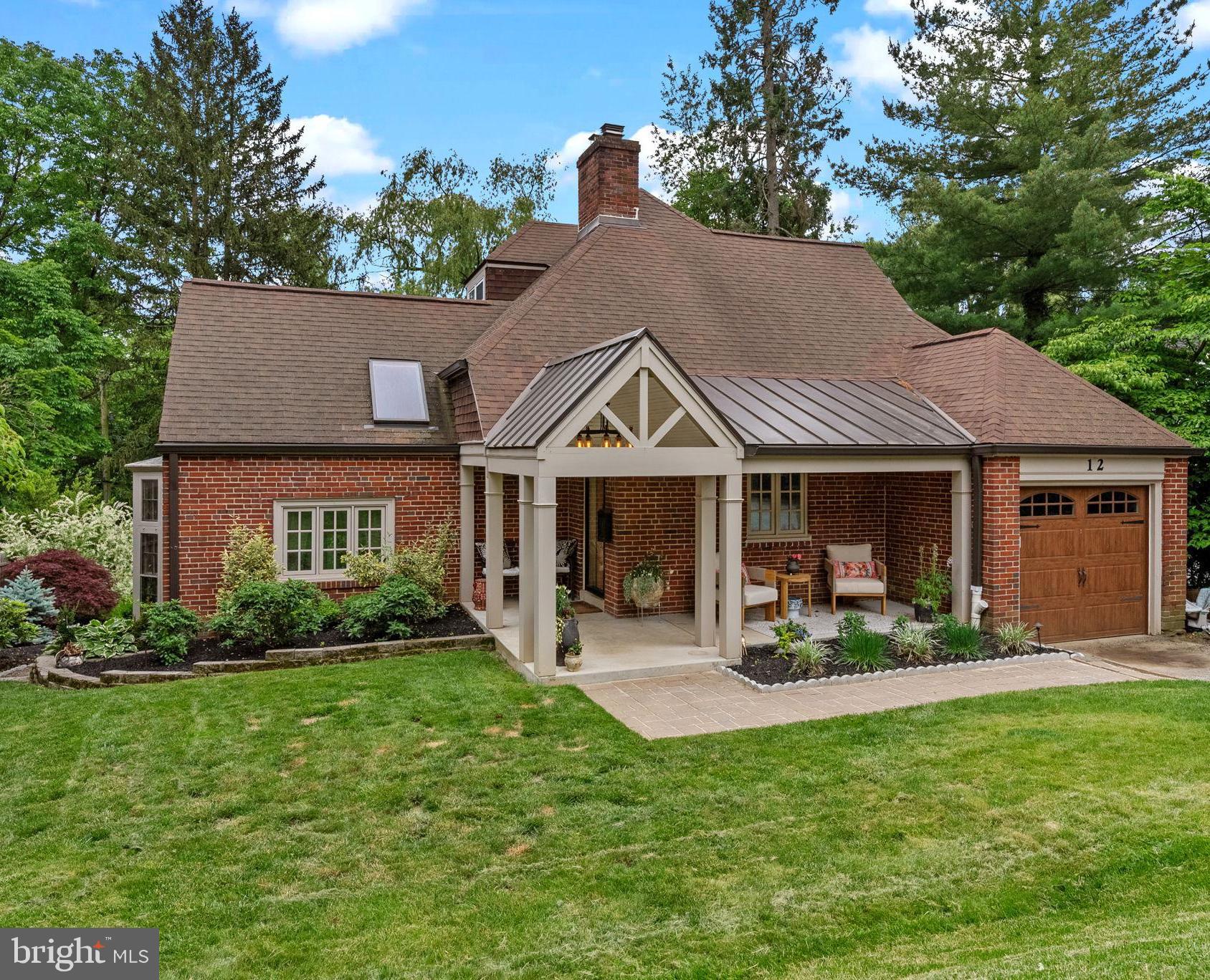 12 Chestnut Ln