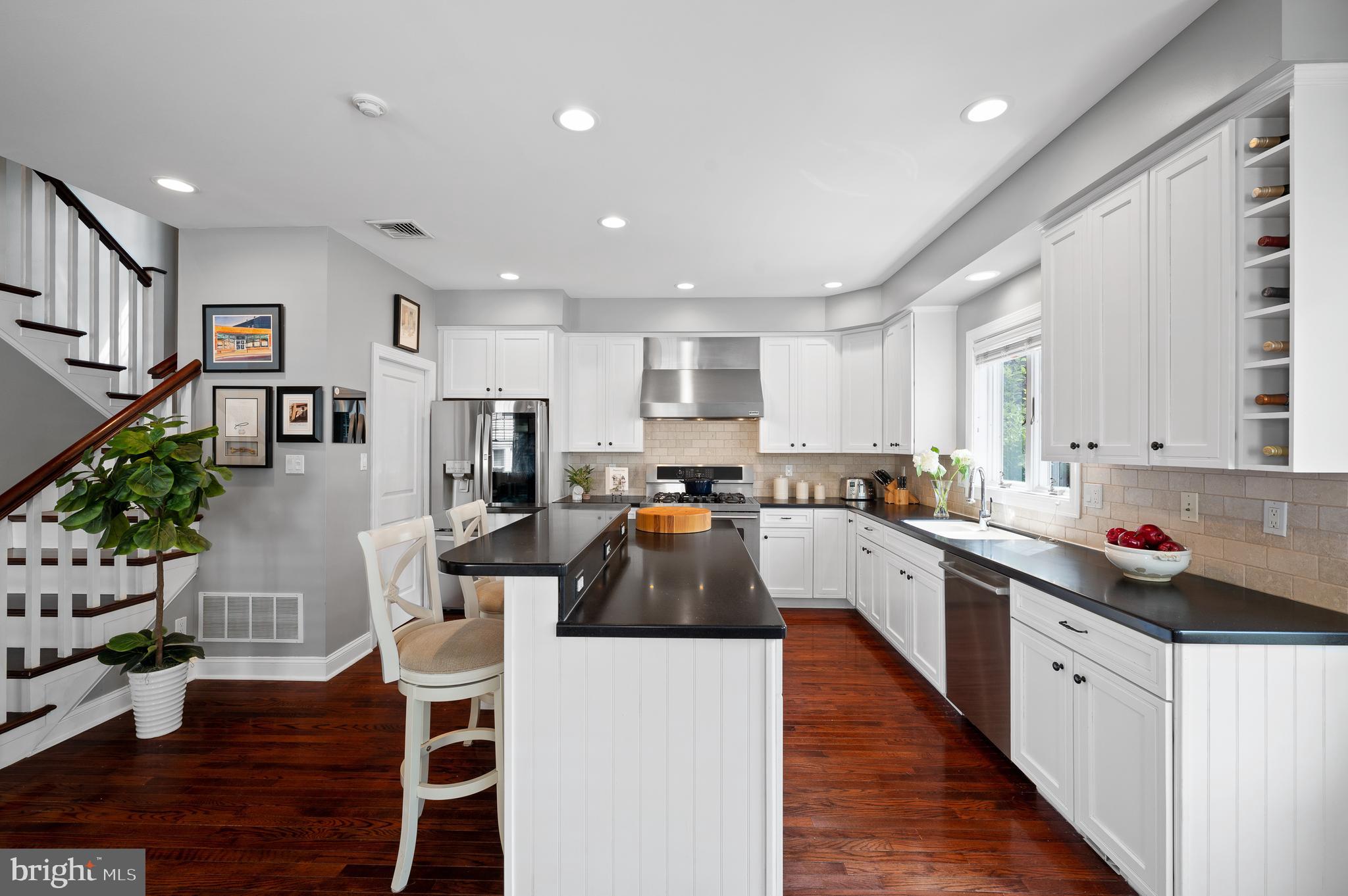 228 Highland Ave