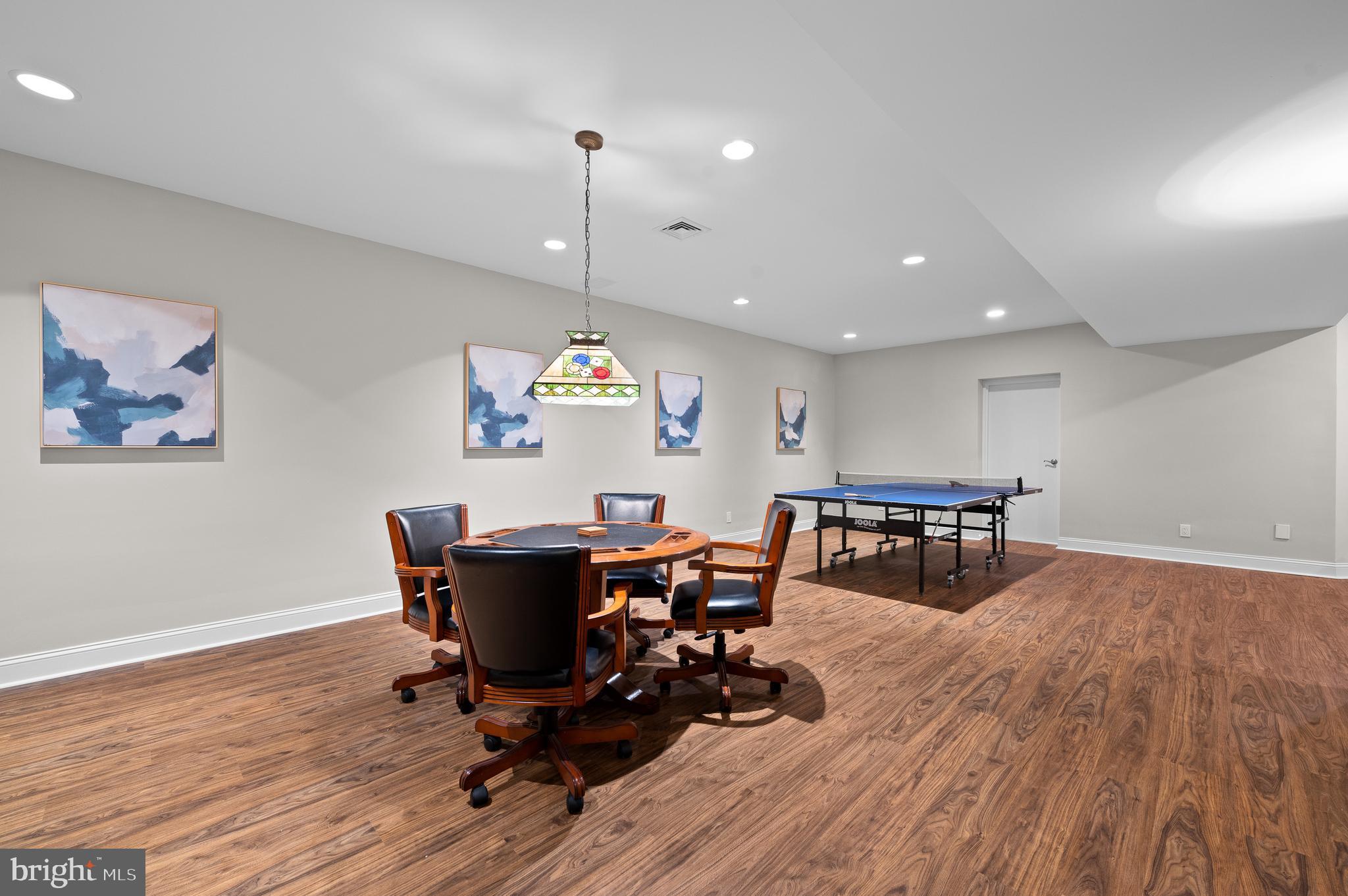 228 Highland Ave