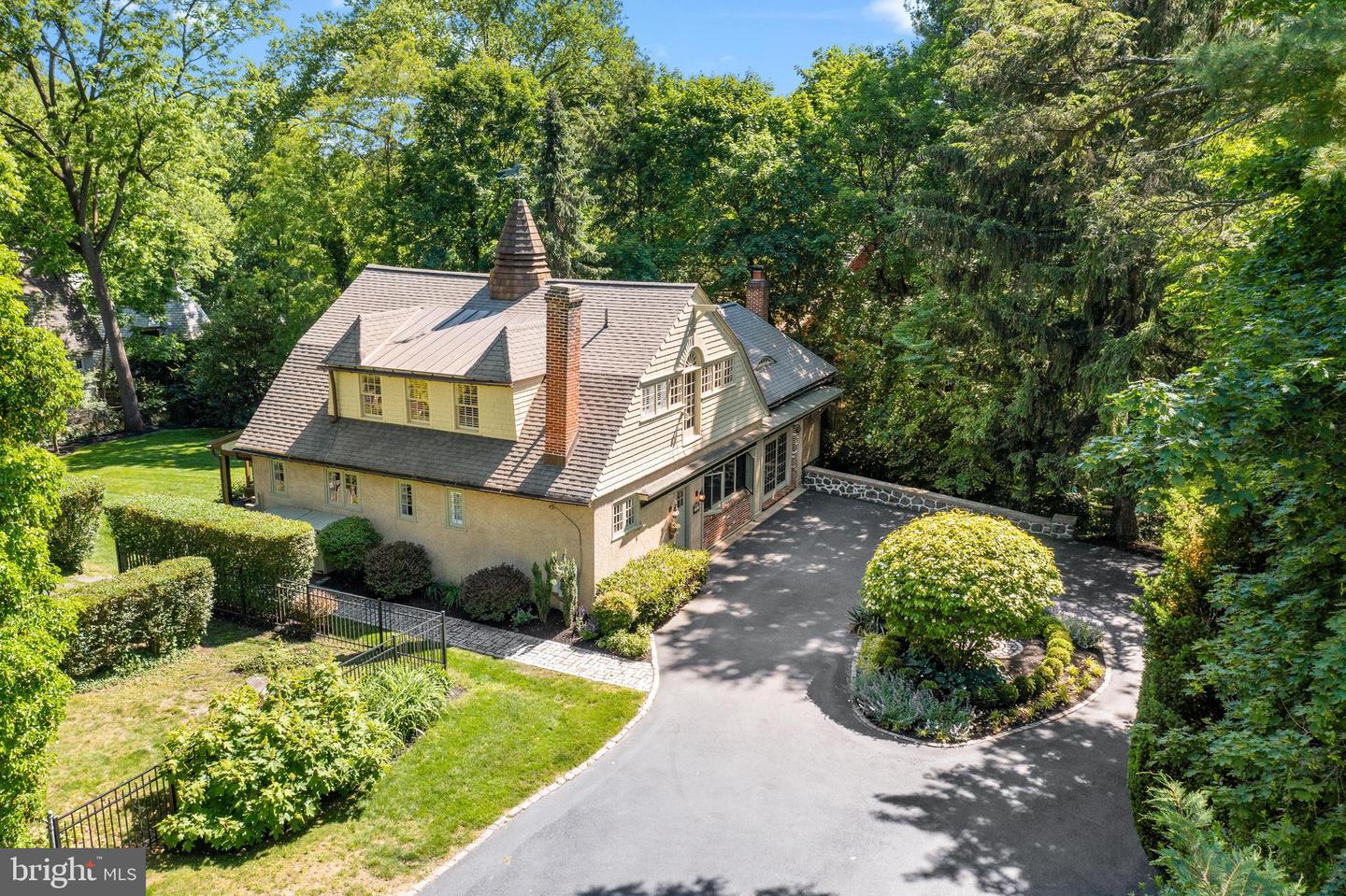 205 Saint Davids Ct