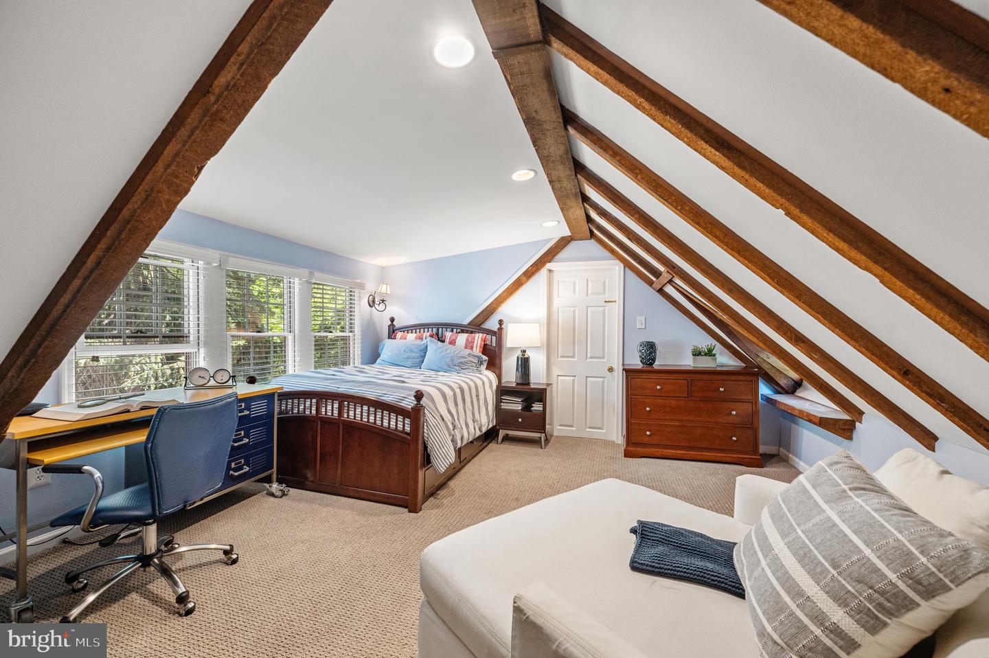 205 Saint Davids Ct