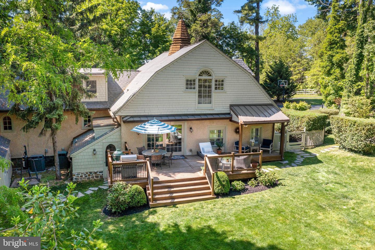 205 Saint Davids Ct