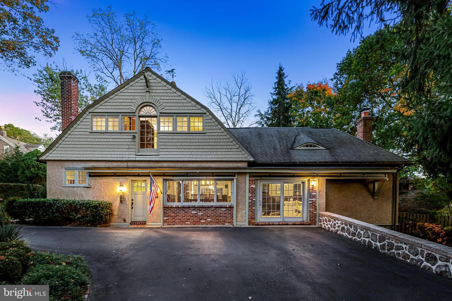 205 Saint Davids Ct