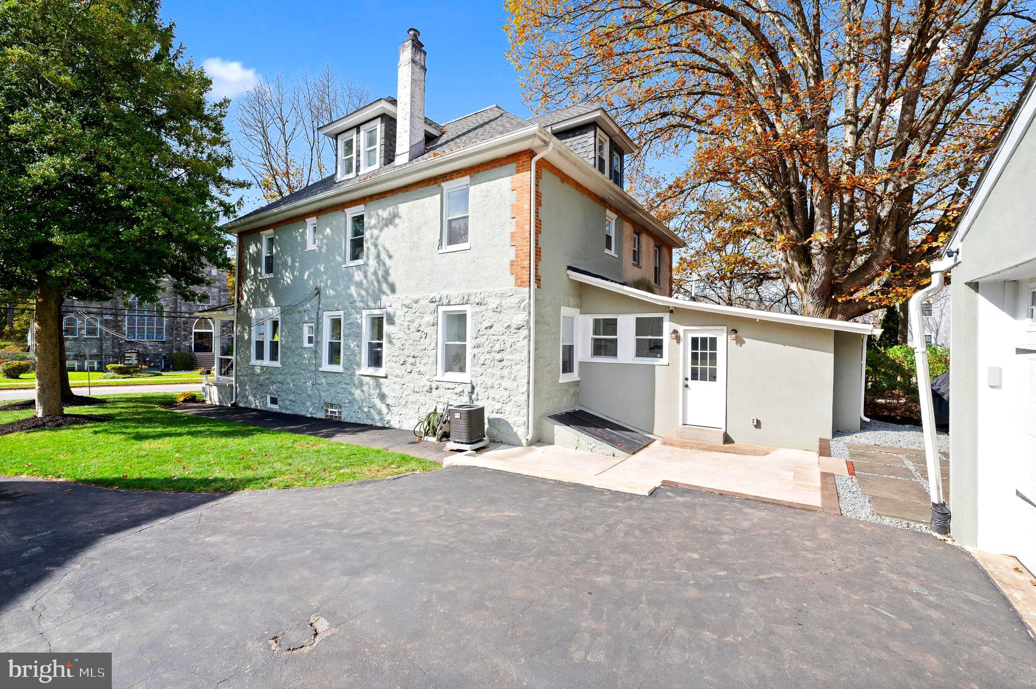 251 Highland Ave