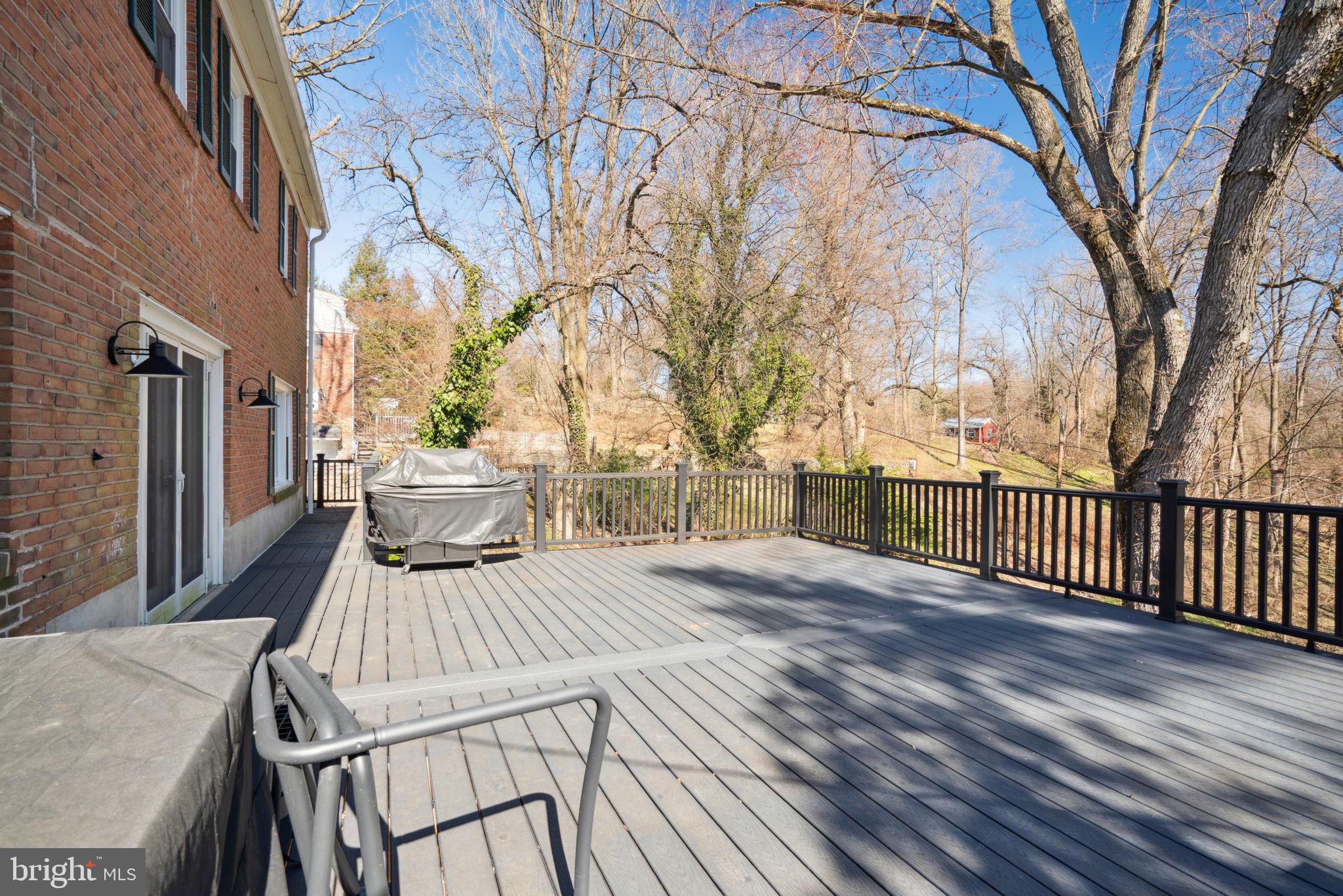 787 Woodlea Rd