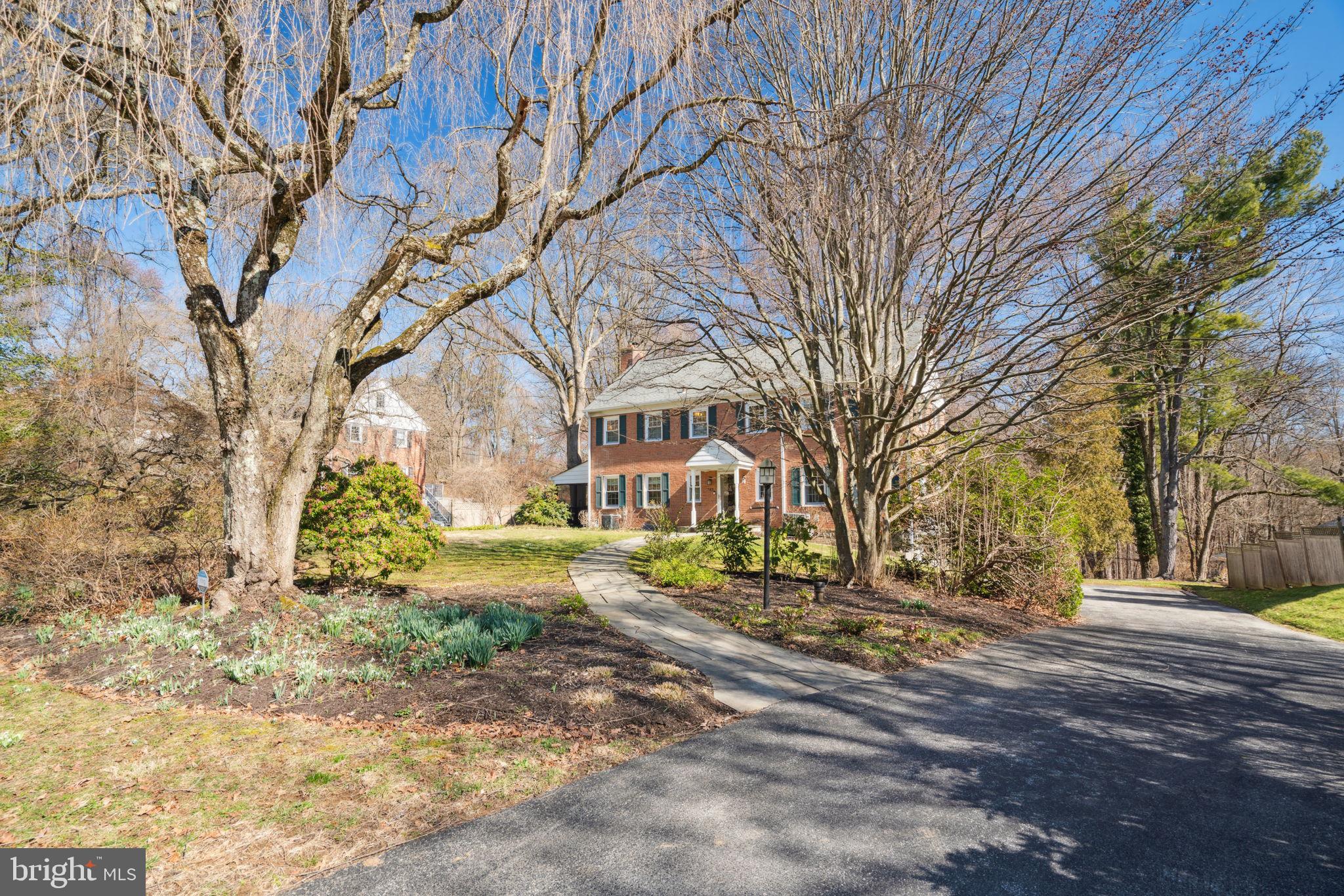 787 Woodlea Rd