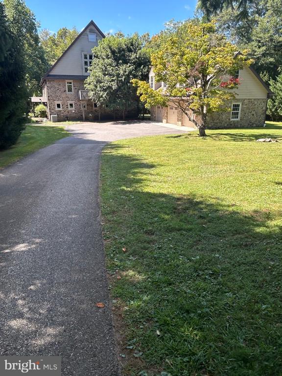 108 LEIGHTON DR
