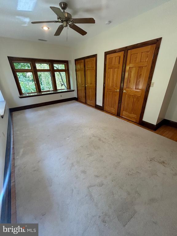 108 LEIGHTON DR