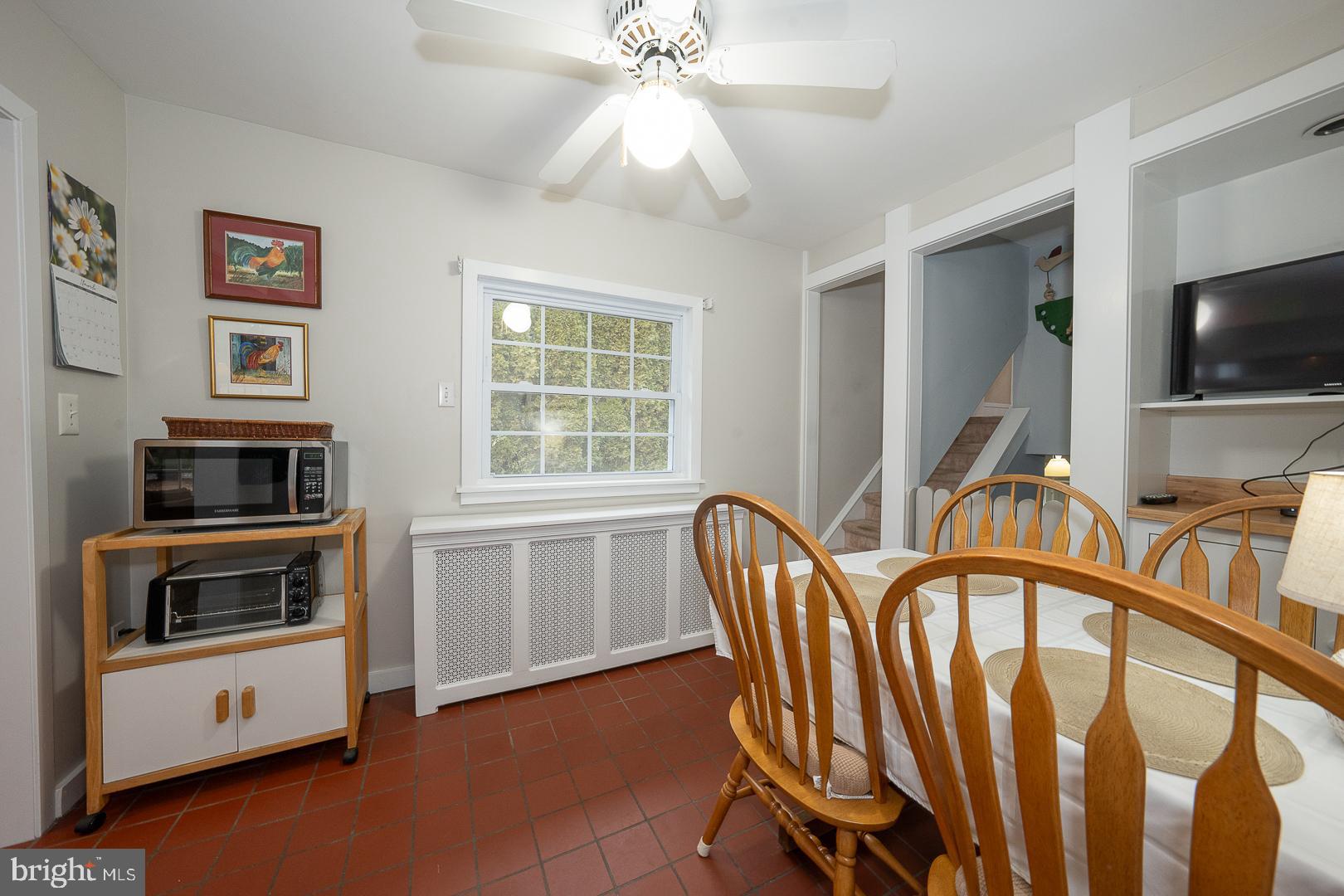 547 Saint Davids Ave