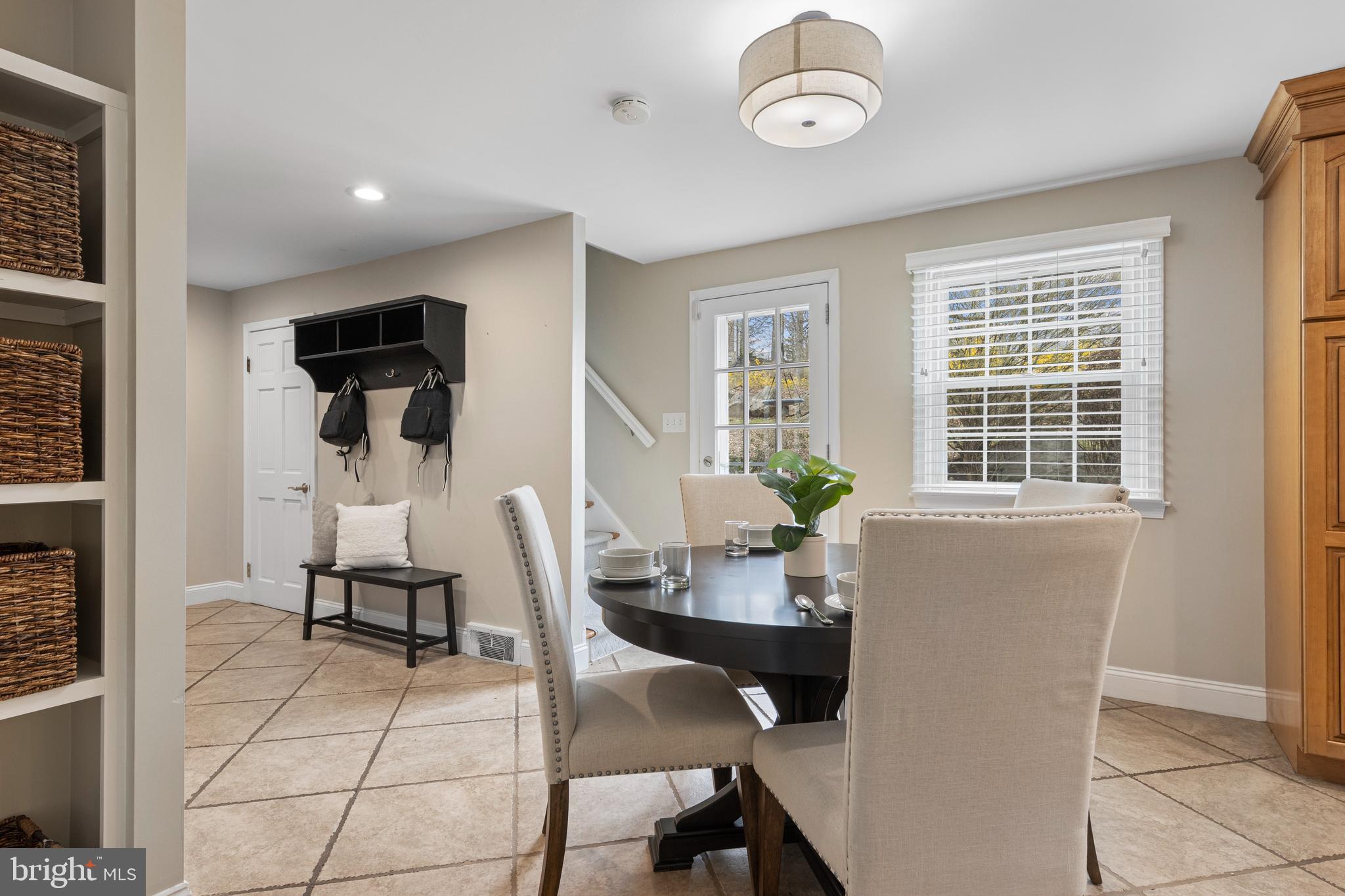 66 Oakford Rd