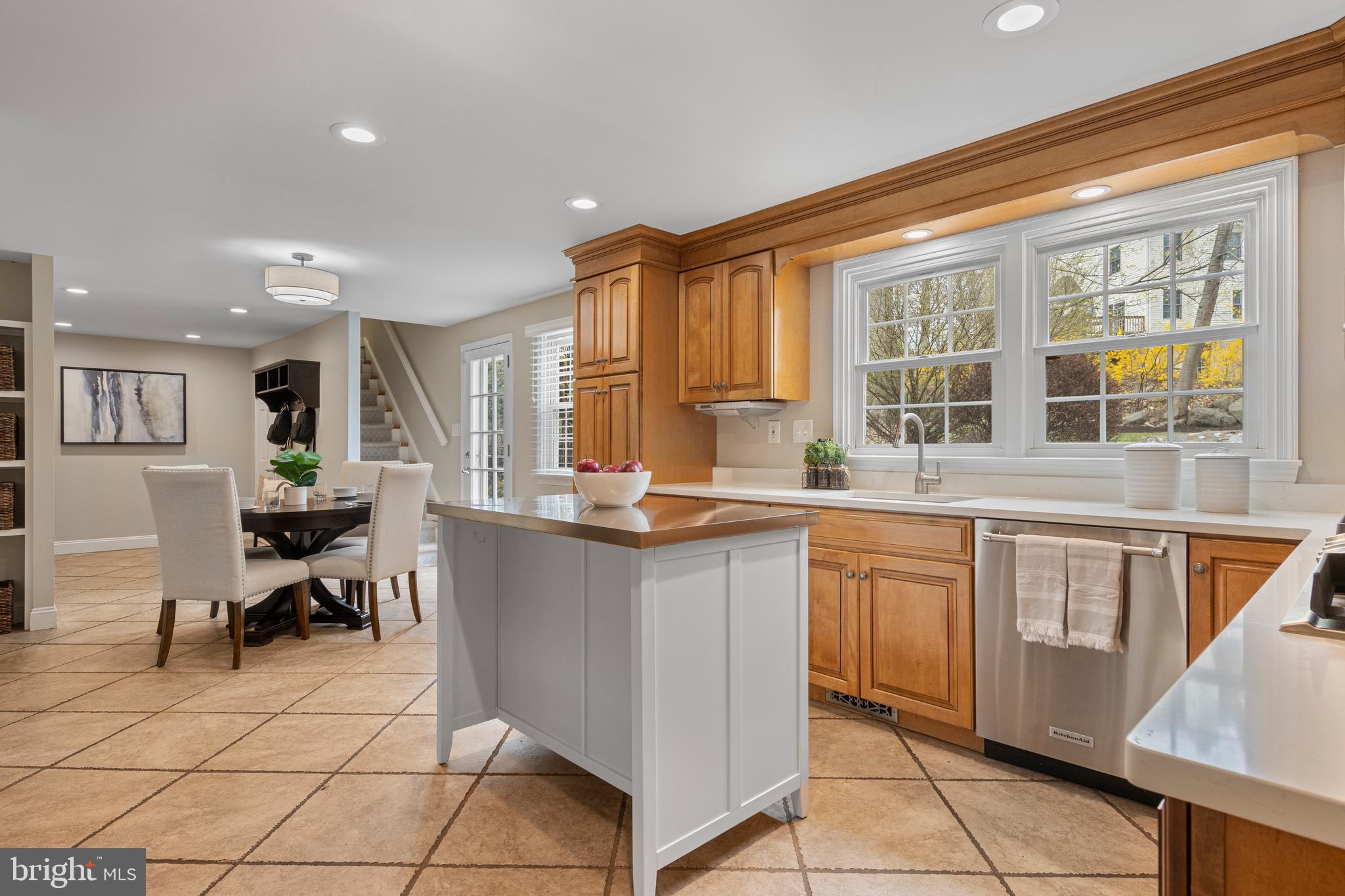 66 Oakford Rd