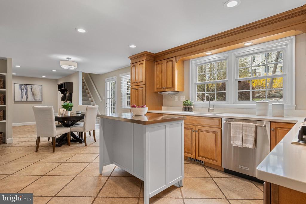 66 Oakford Rd