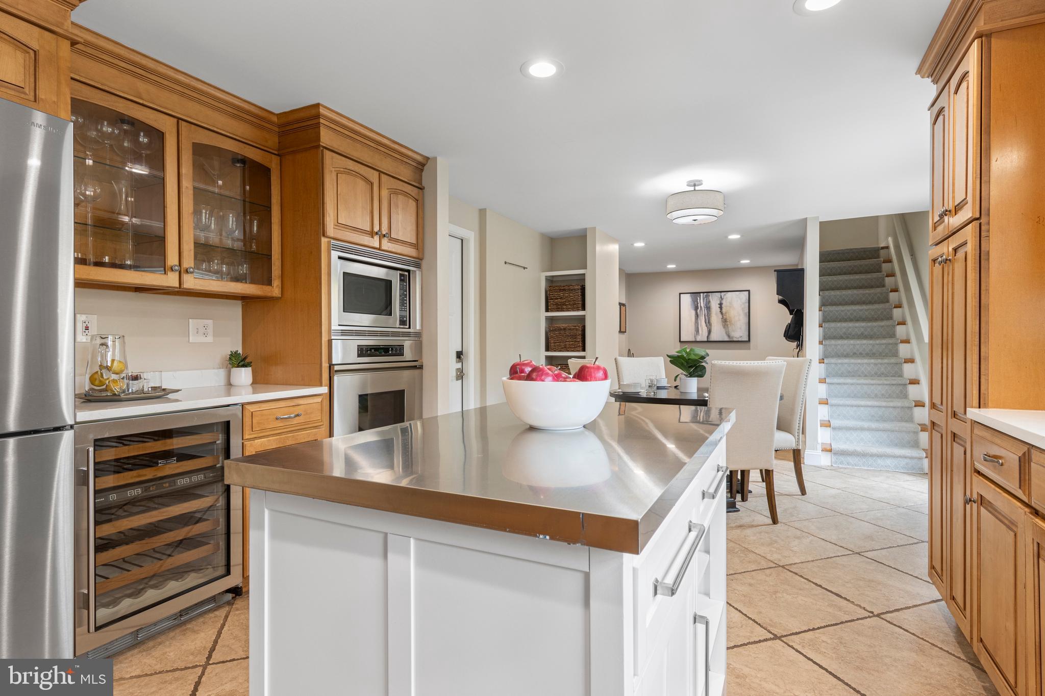 66 Oakford Rd