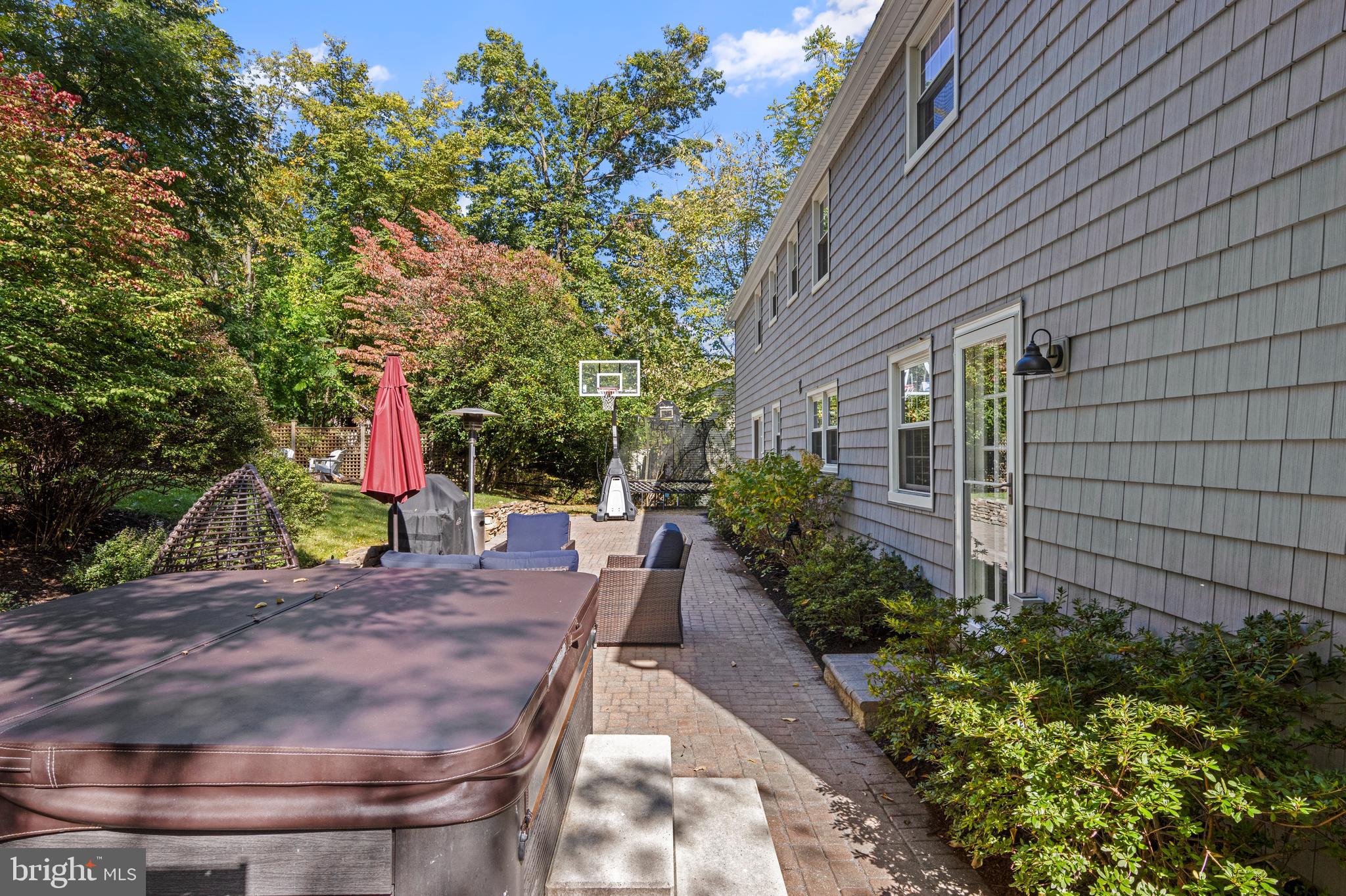 66 Oakford Rd