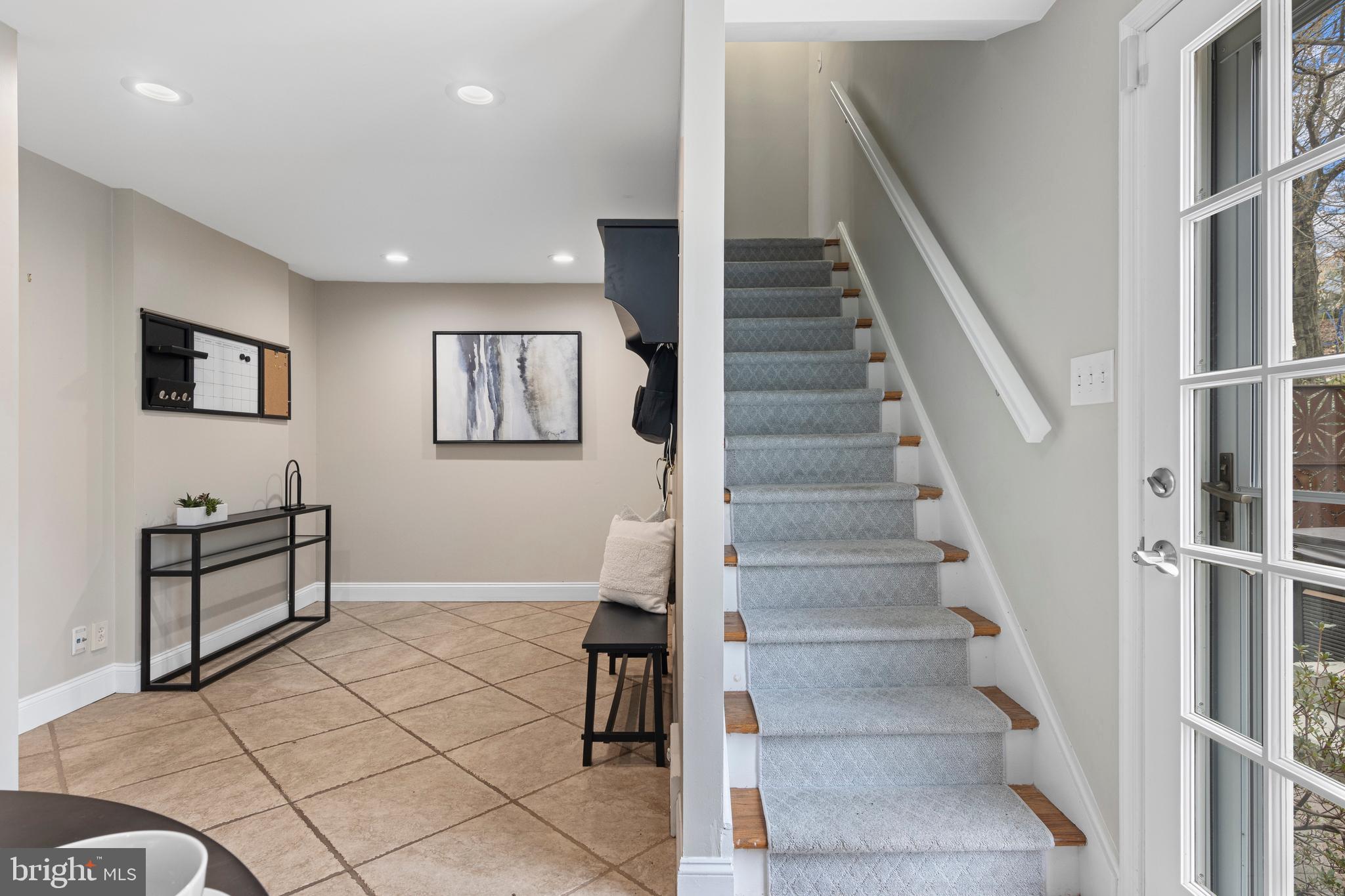 66 Oakford Rd