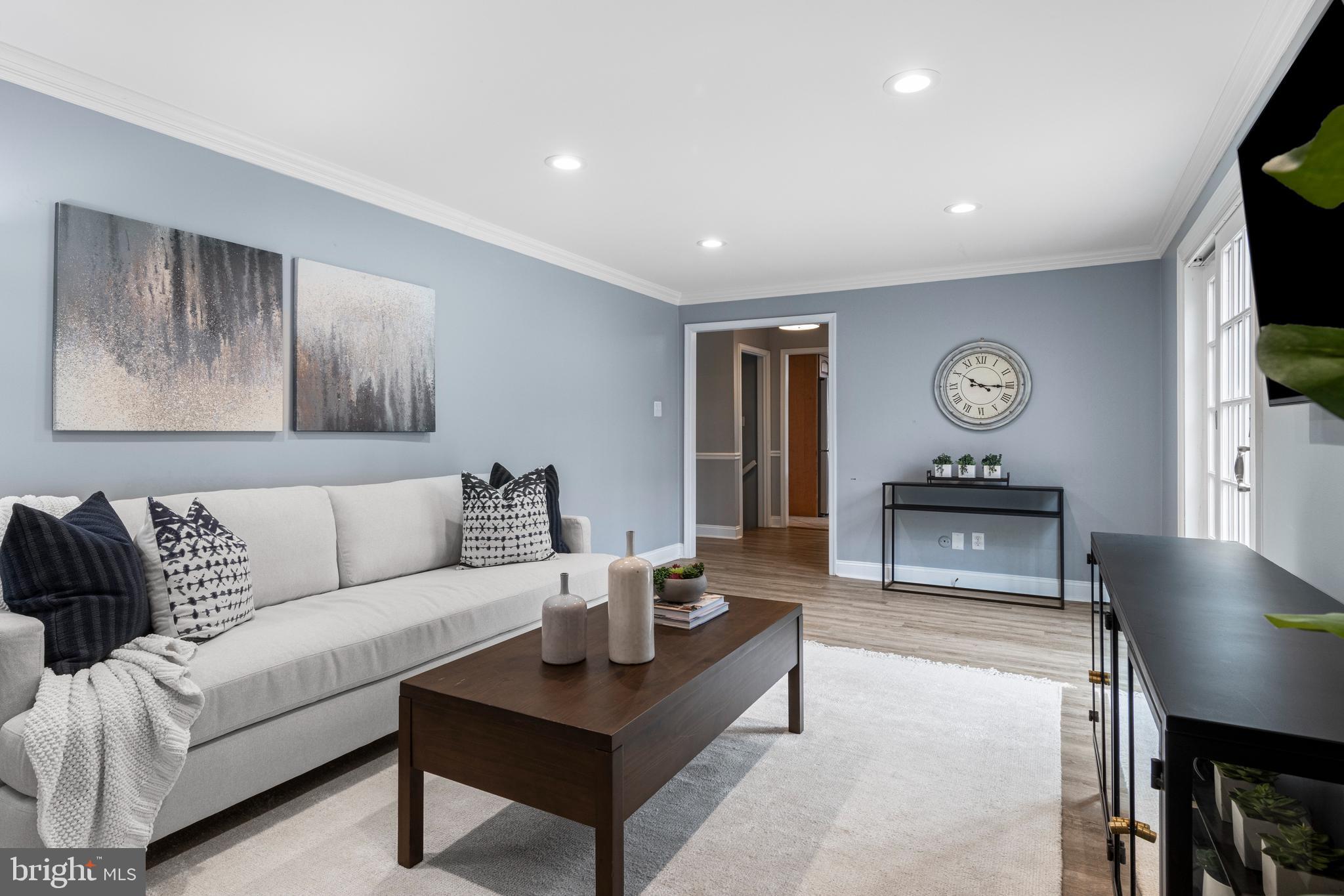 66 Oakford Rd