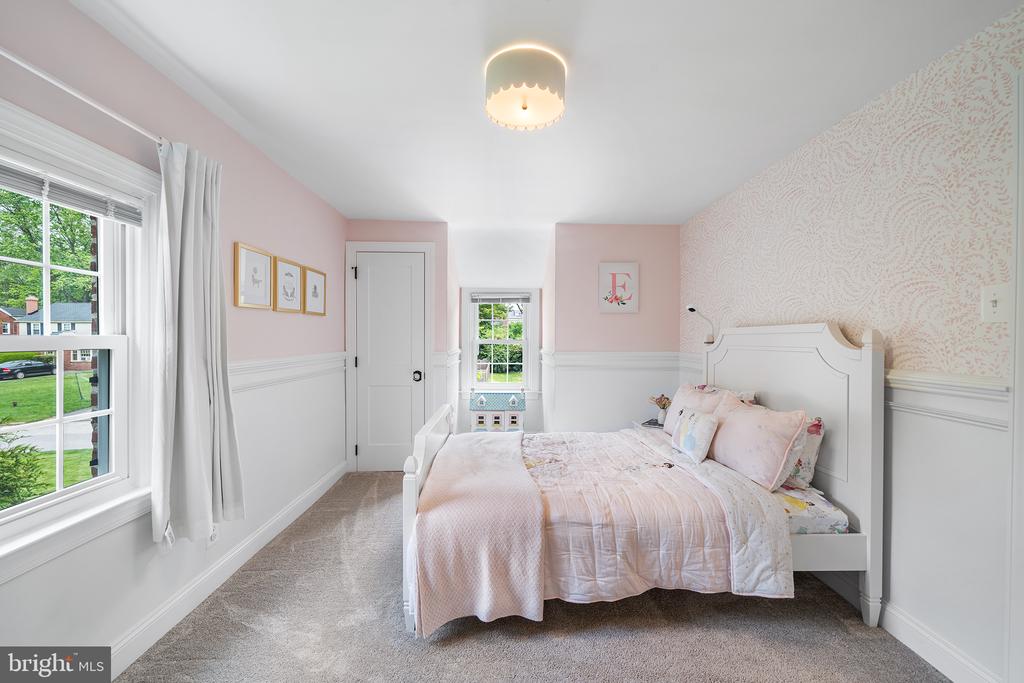142 Barcladen Rd