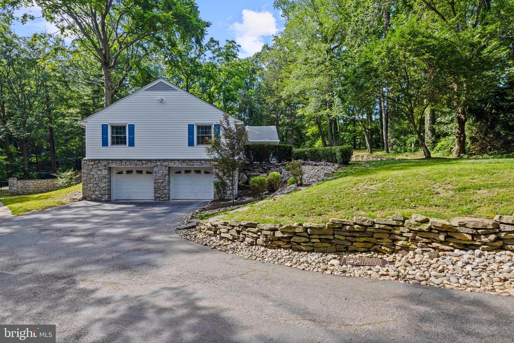 13 Weirwood Rd