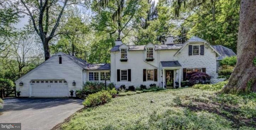 526 SPROUL ROAD