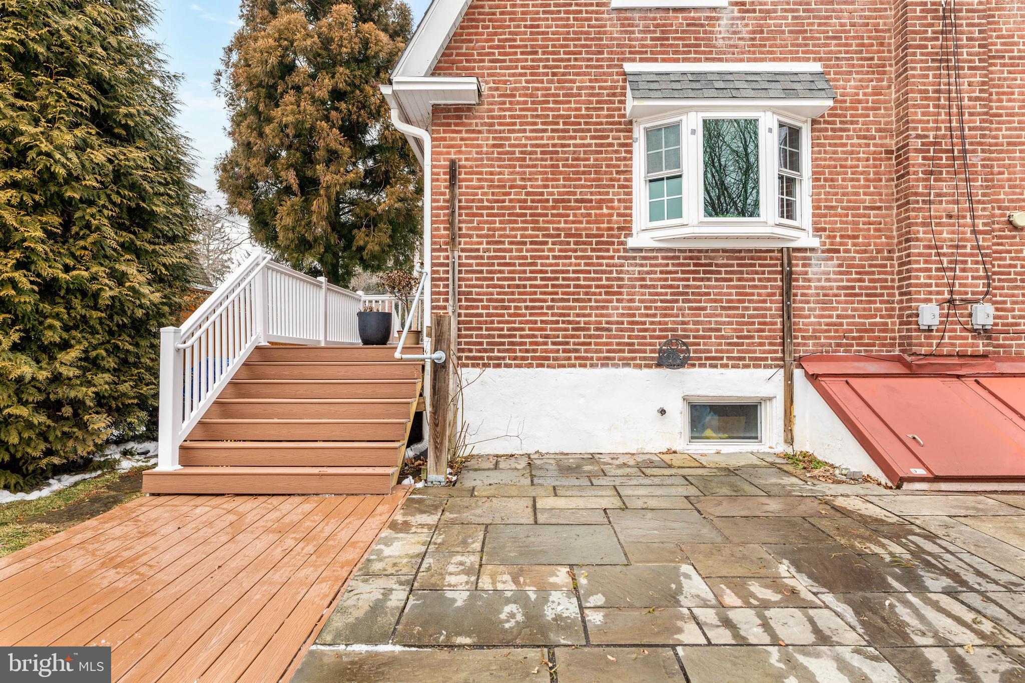 444 SAINT DAVIDS AVENUE