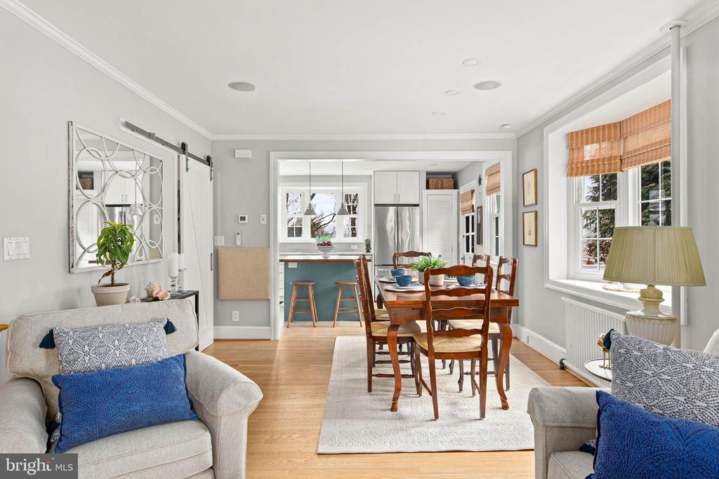 444 SAINT DAVIDS AVENUE