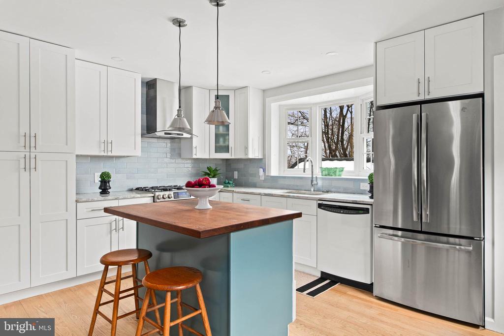 444 SAINT DAVIDS AVENUE